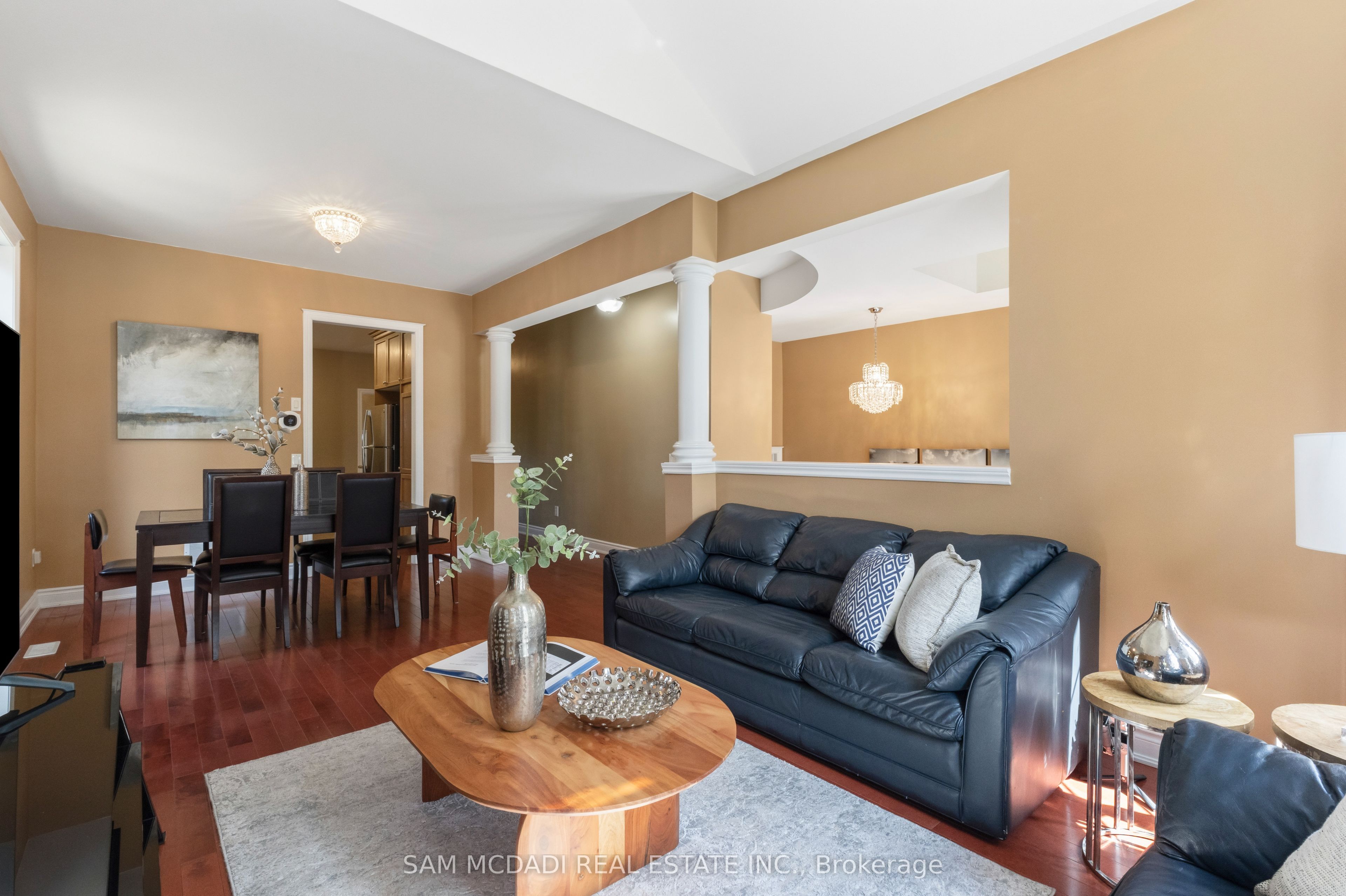 15 Eaglesprings Crescent Property Photo 7