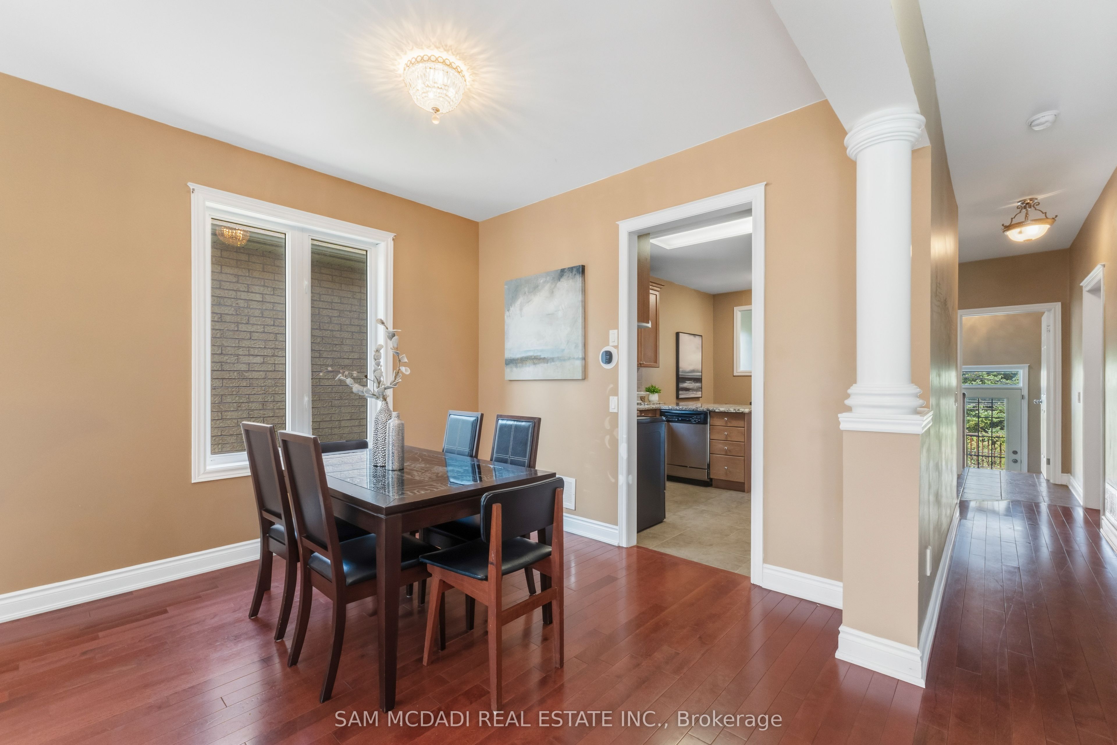 15 Eaglesprings Crescent Property Photo 8