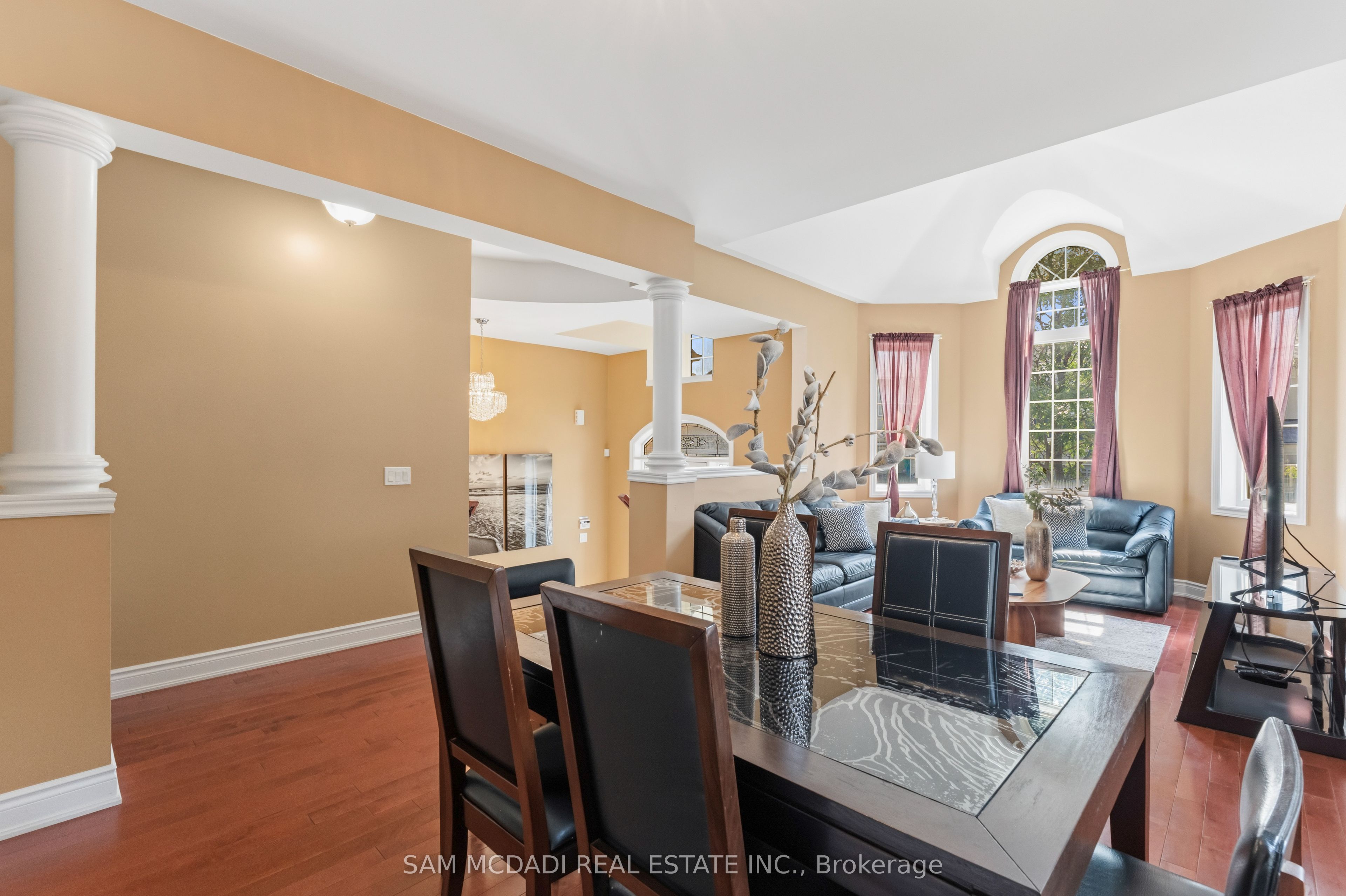 15 Eaglesprings Crescent Property Photo 10