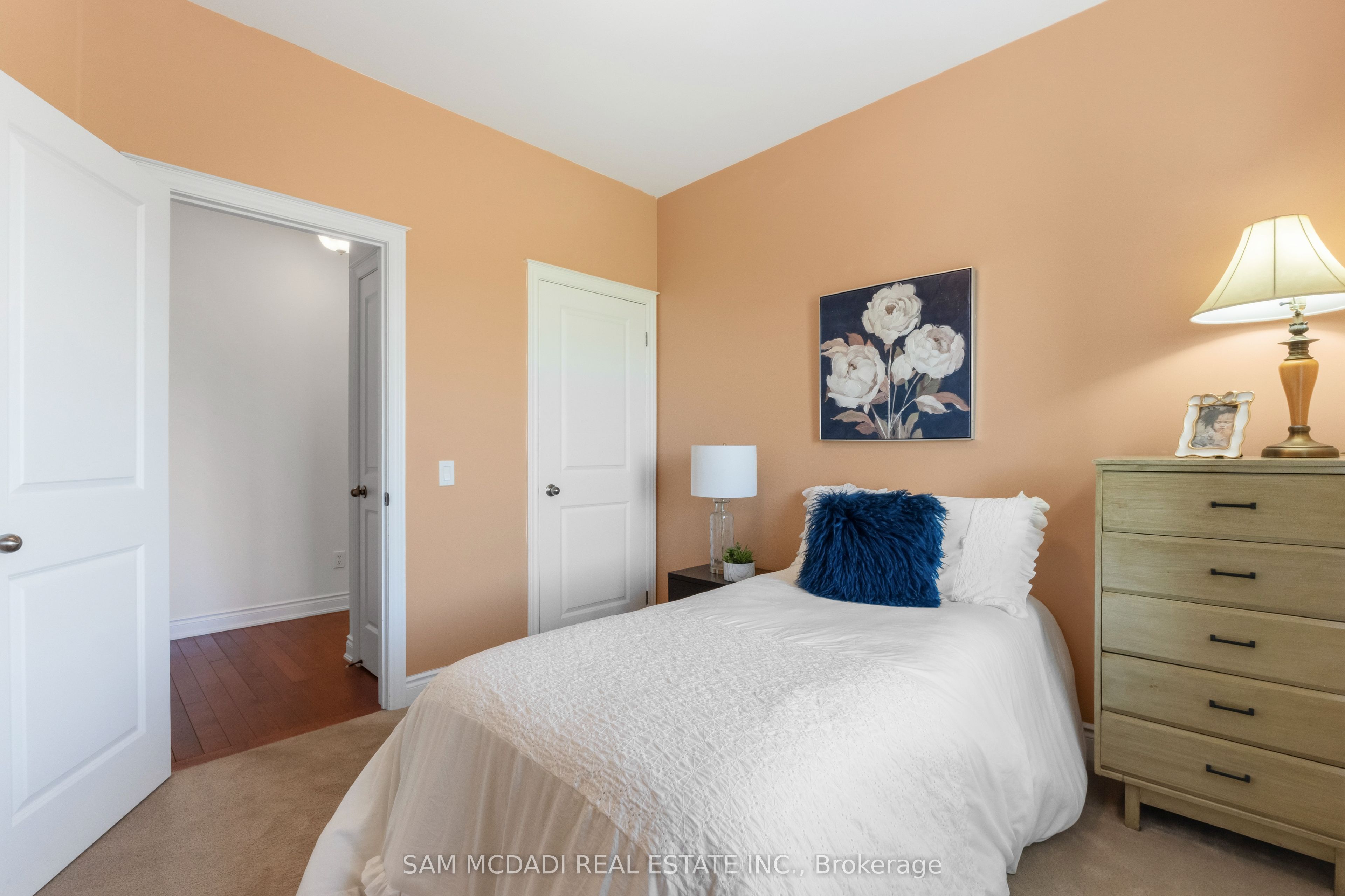 15 Eaglesprings Crescent Property Photo 21
