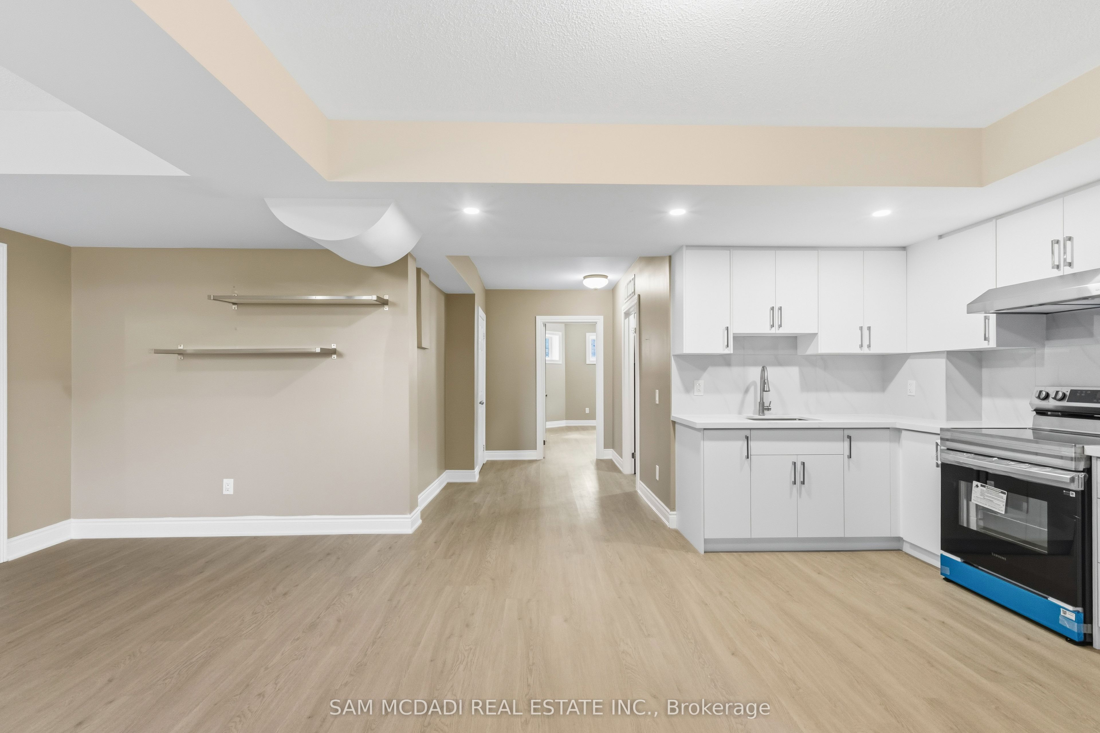 15 Eaglesprings Crescent Property Photo 34