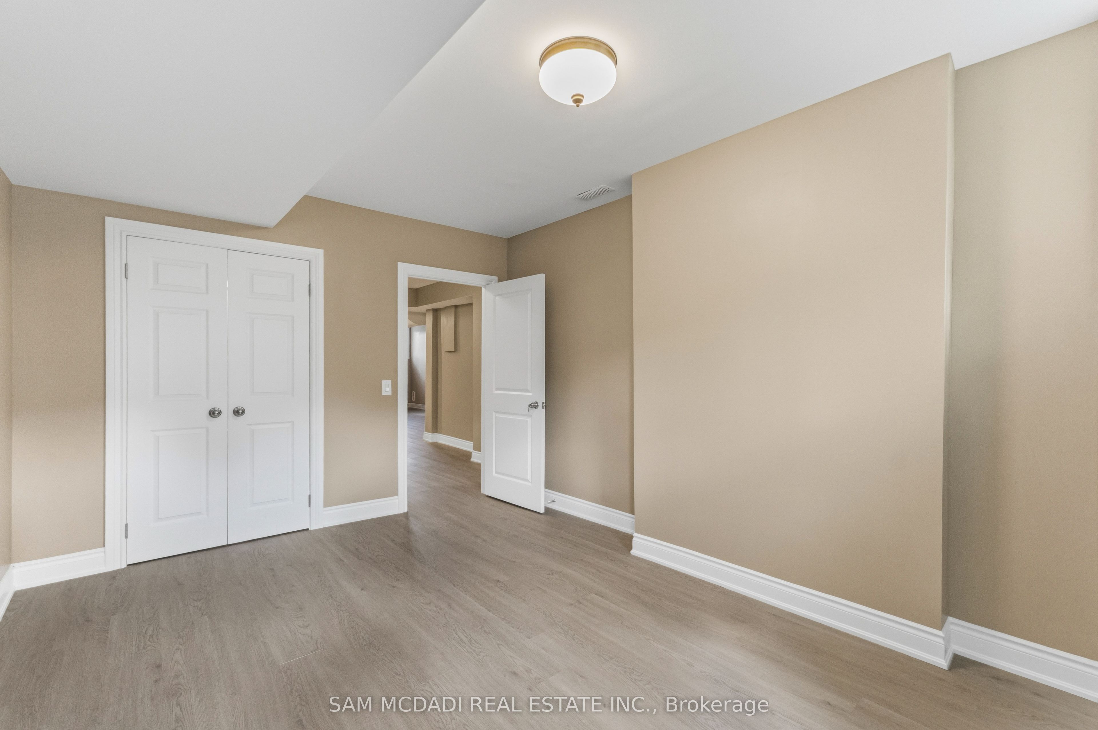 15 Eaglesprings Crescent Property Photo 39