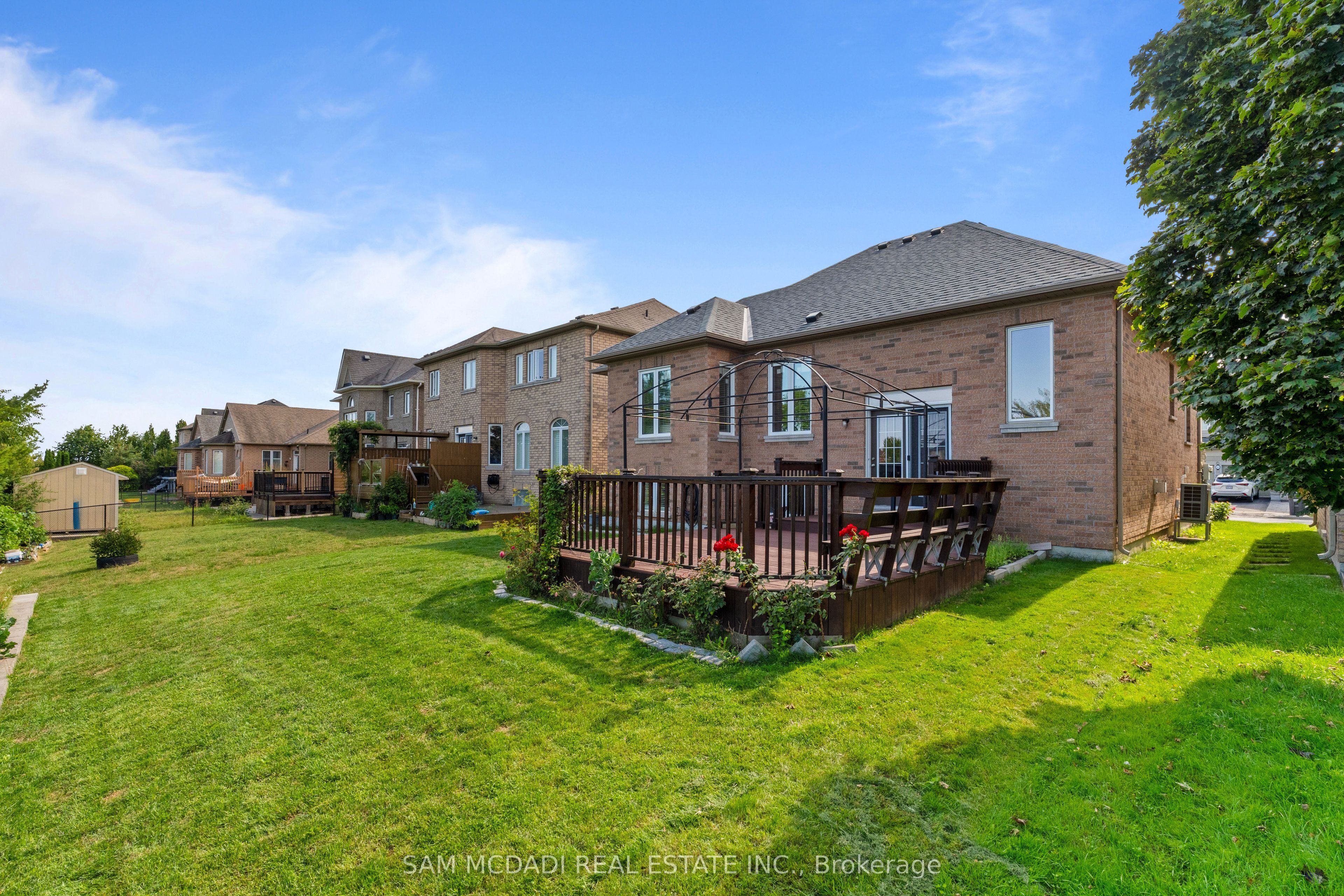 15 Eaglesprings Crescent Property Photo 44