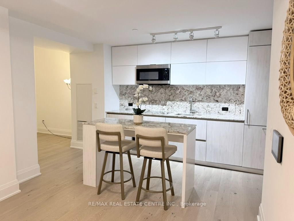 21 Park Street E 1507 Property Photo 12