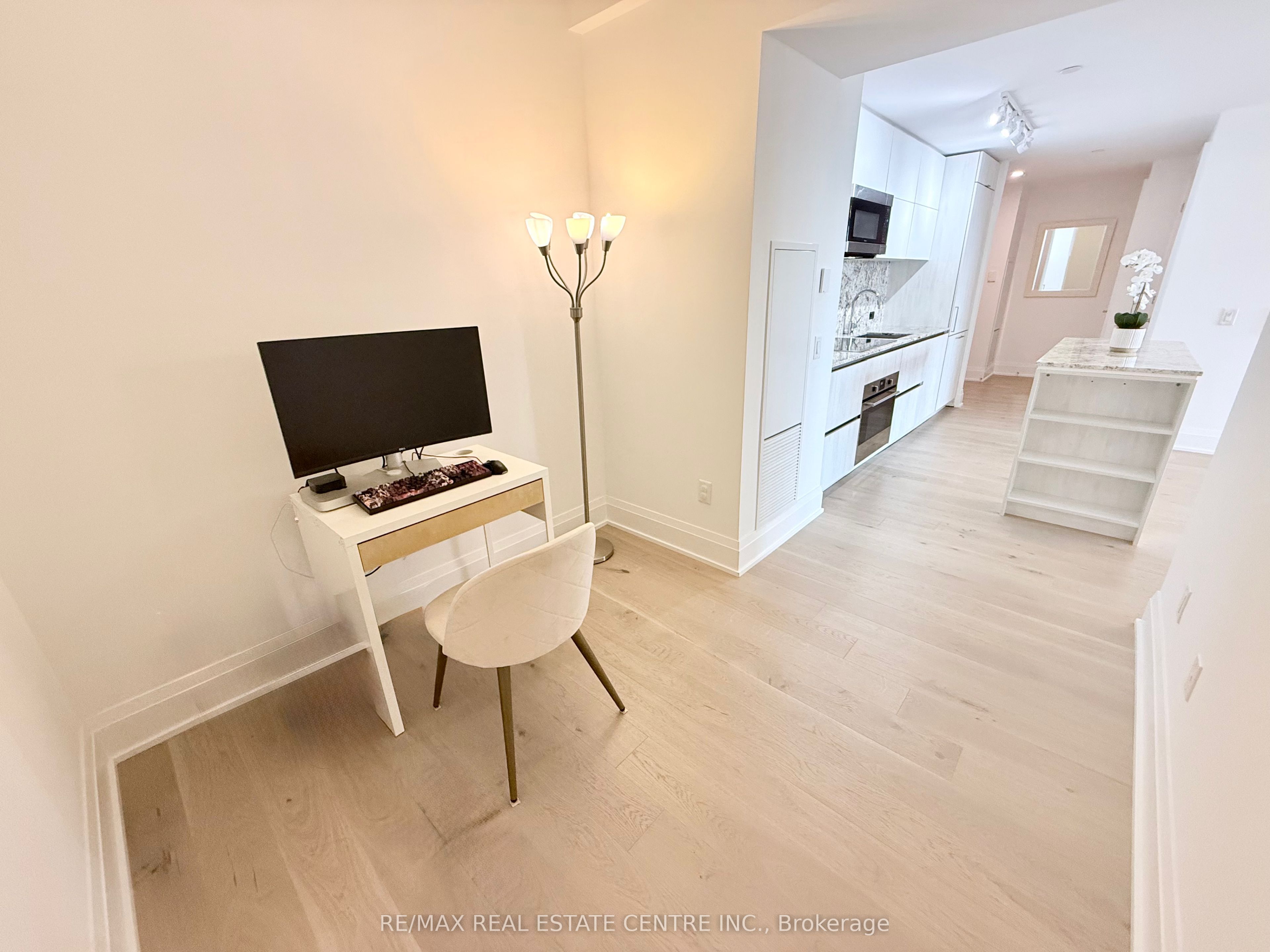 21 Park Street E 1507 Property Photo 30