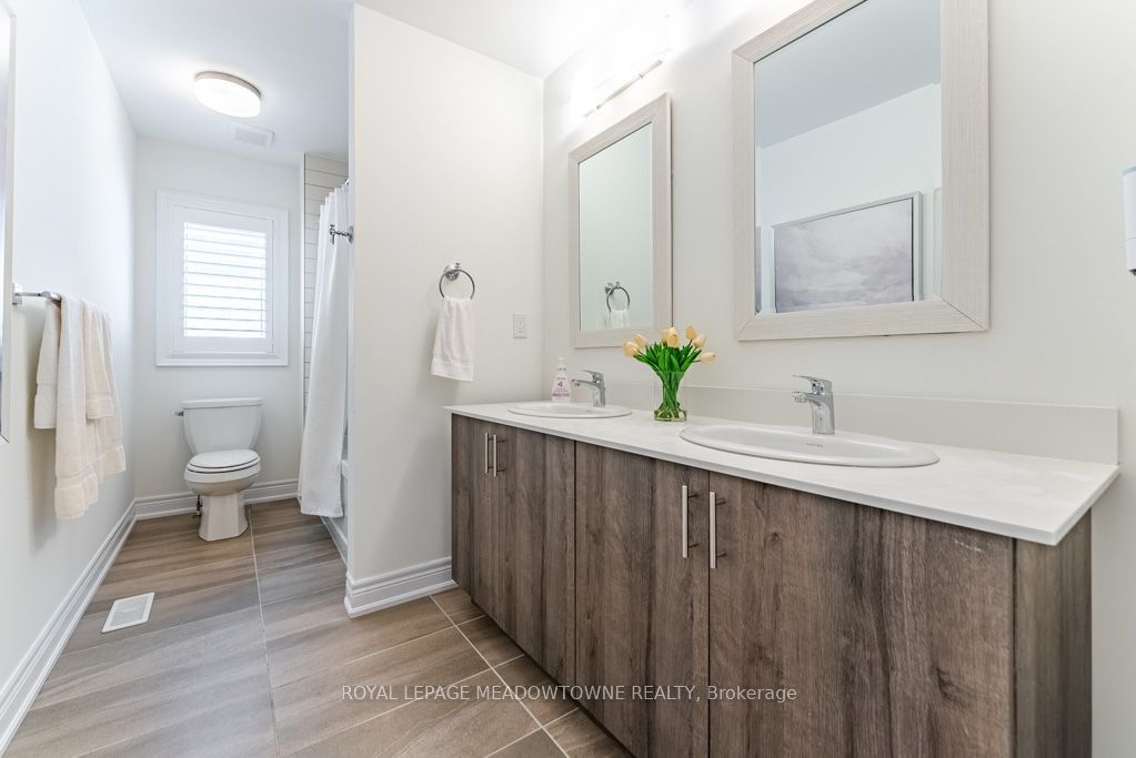 461 Parent Place Property Photo 28