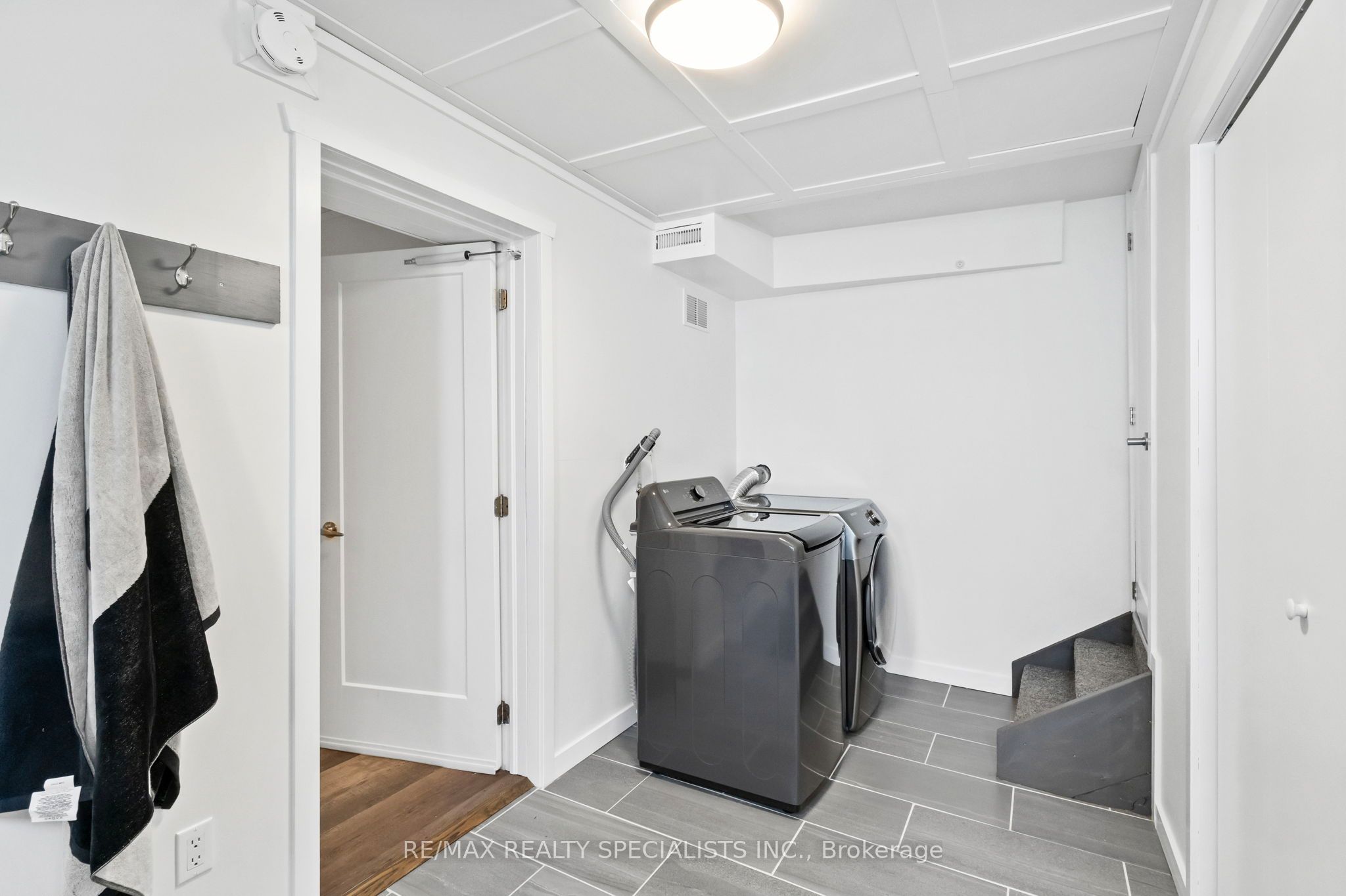 159 Hillside Avenue Property Photo 29