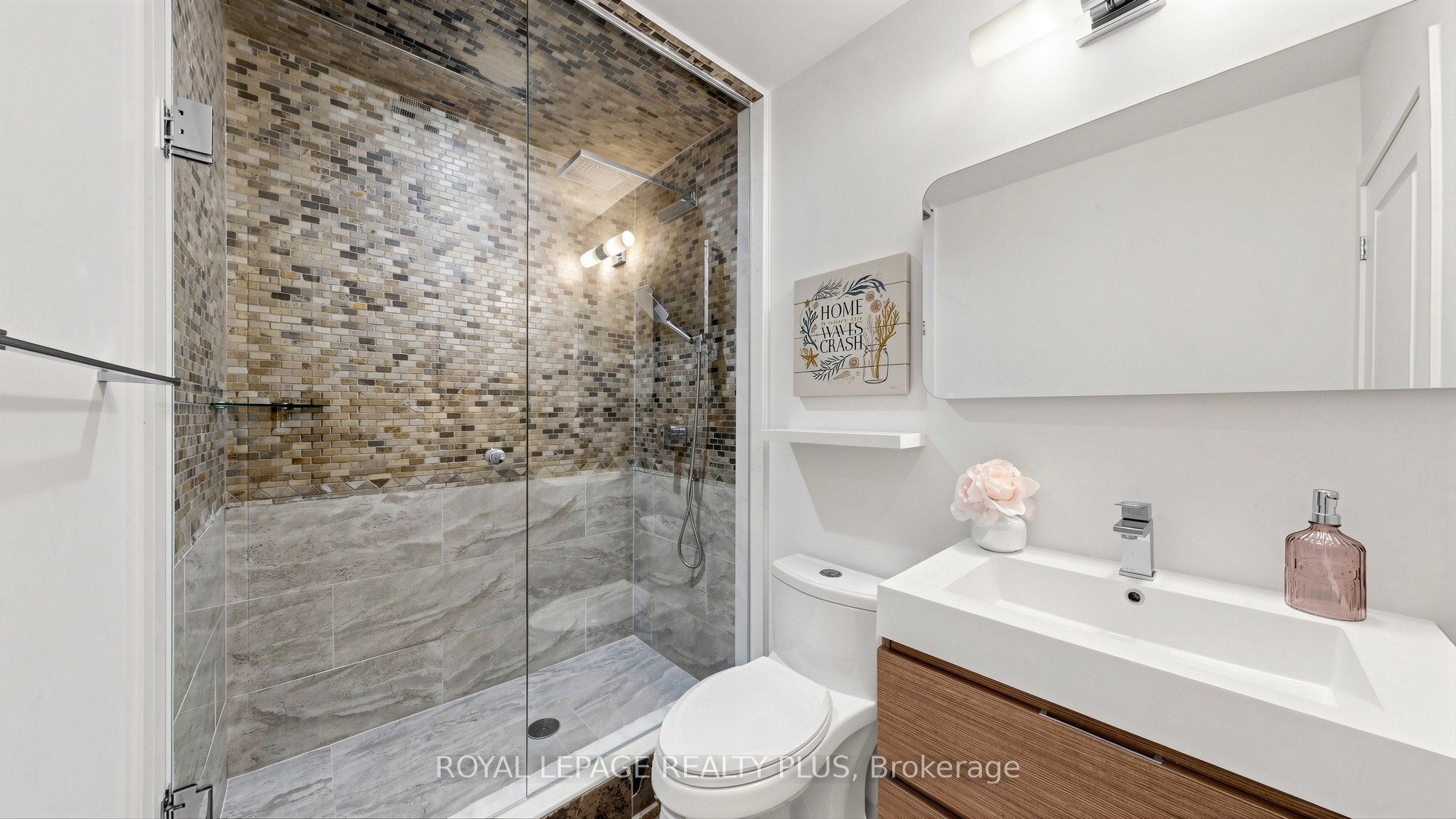 285 Bronte Road Property Photo 9