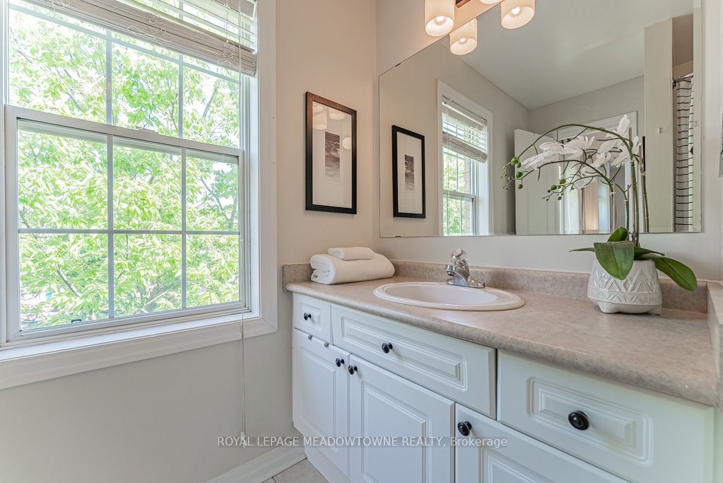 1116 Barclay Circle Property Photo 20