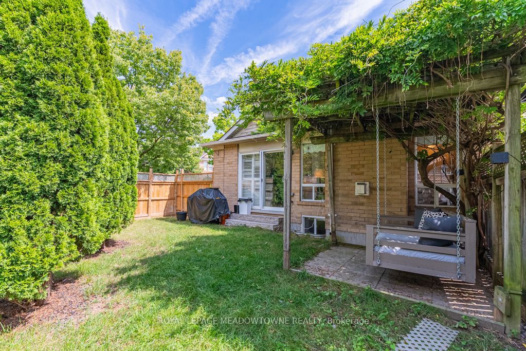 1116 Barclay Circle Property Photo 36