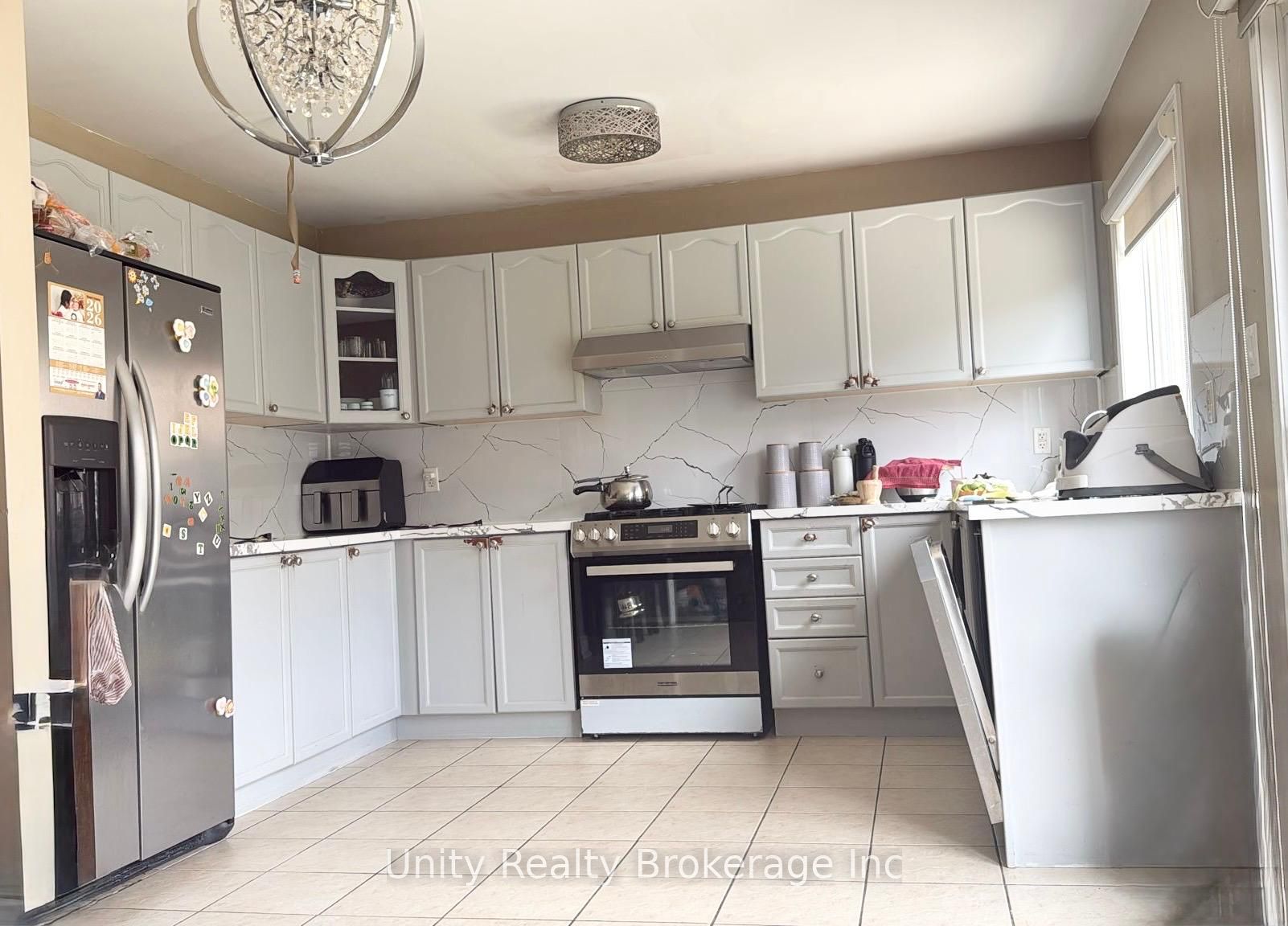 16 Benmore Crescent Property Photo 4
