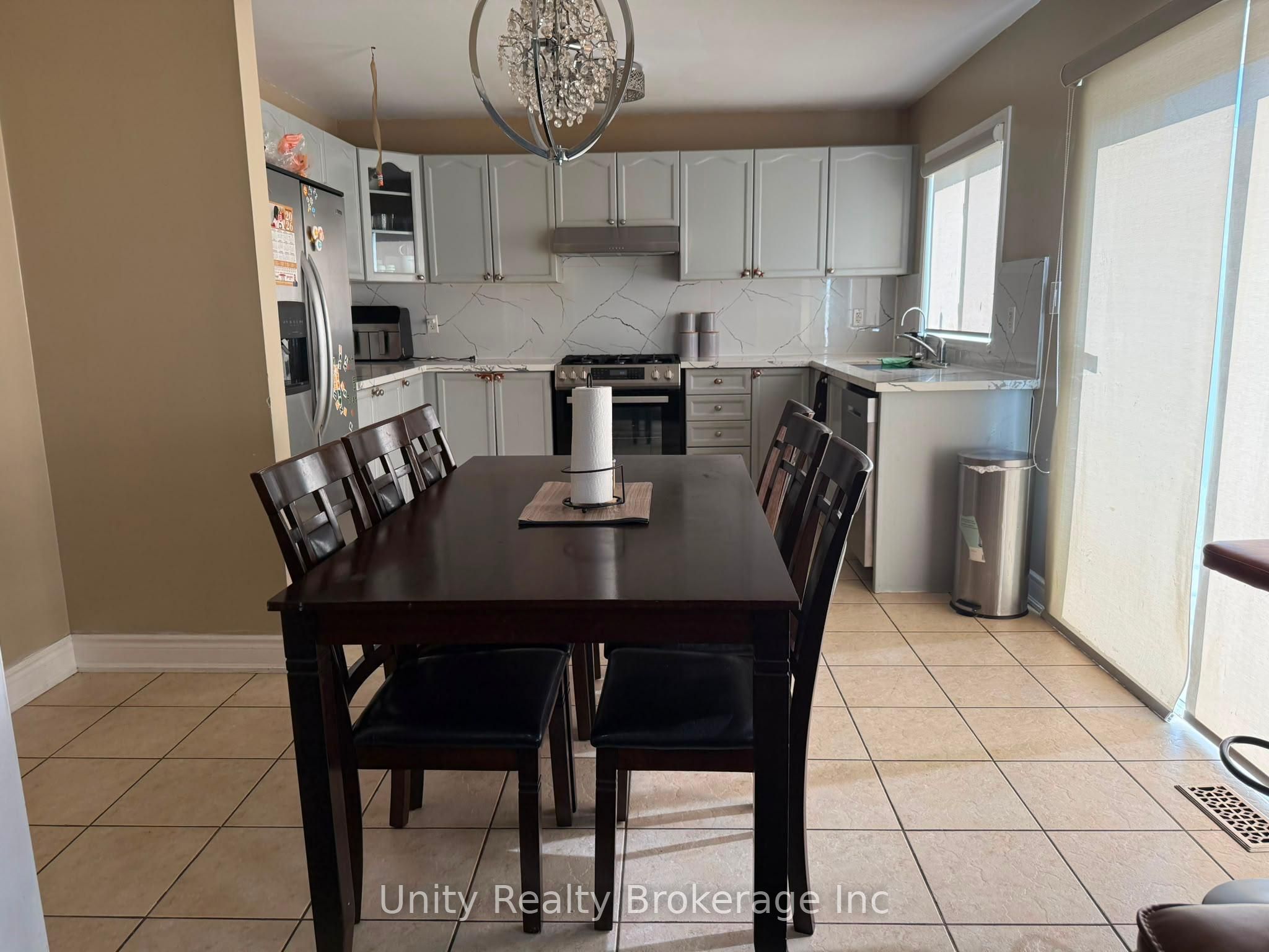 16 Benmore Crescent Property Photo 11