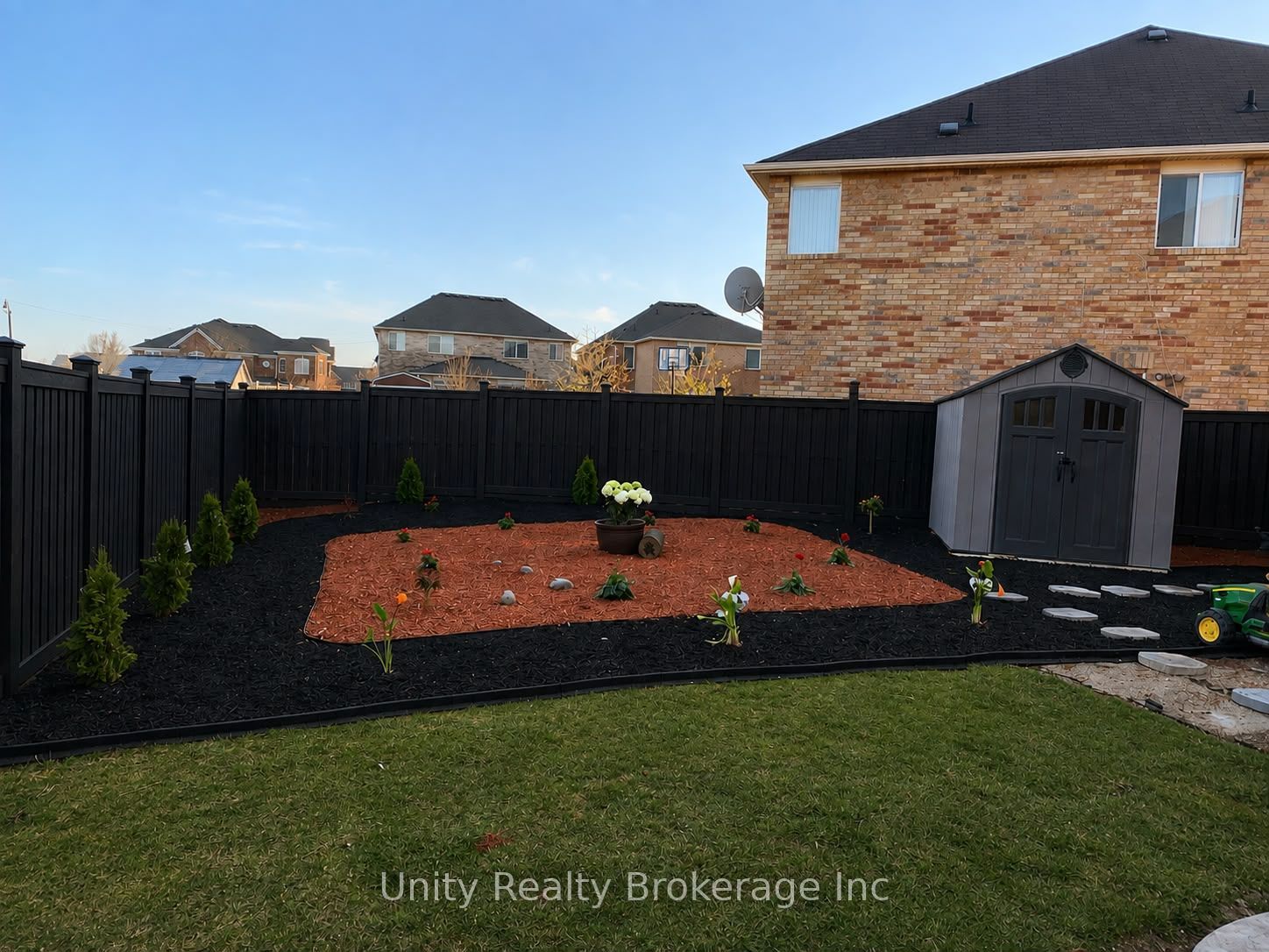 16 Benmore Crescent Property Photo 28