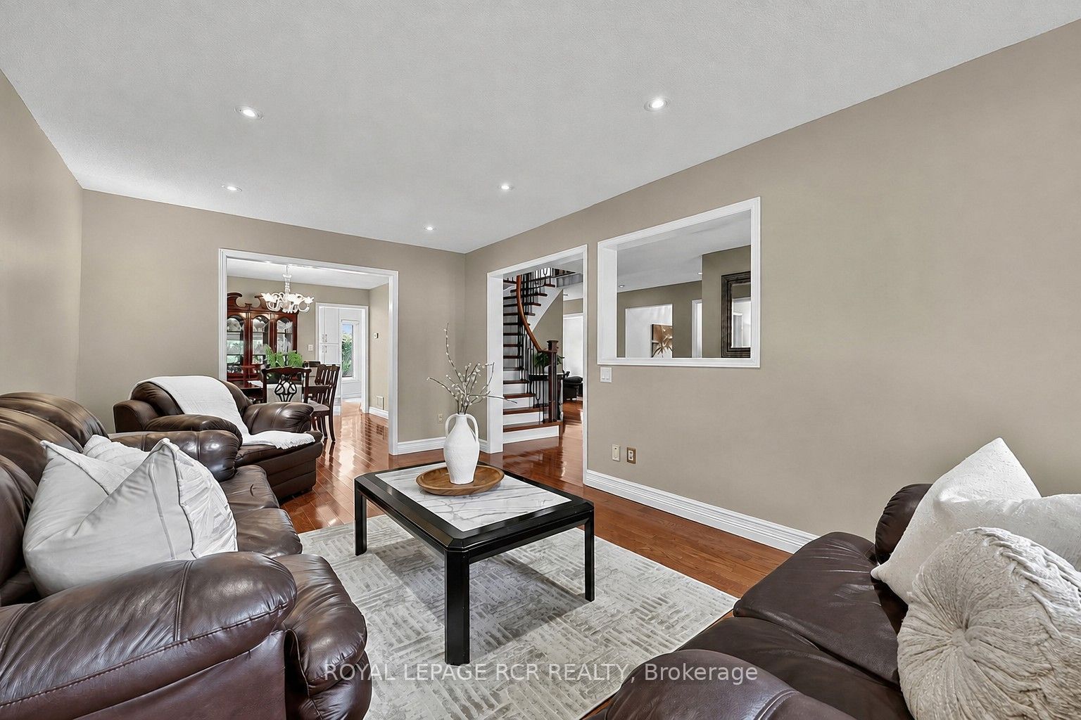 18 Mccabe Crescent Property Photo 7