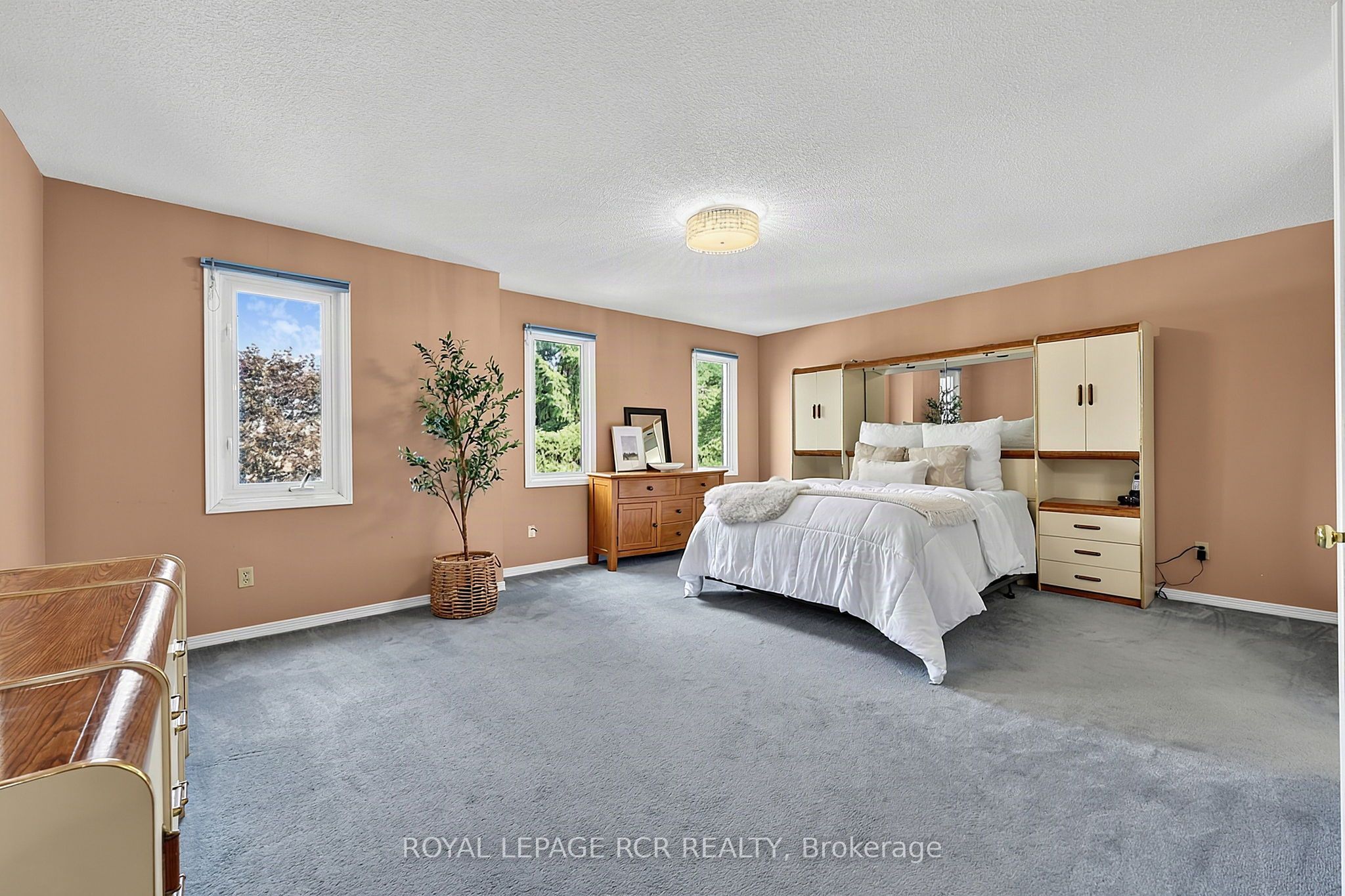 18 Mccabe Crescent Property Photo 20
