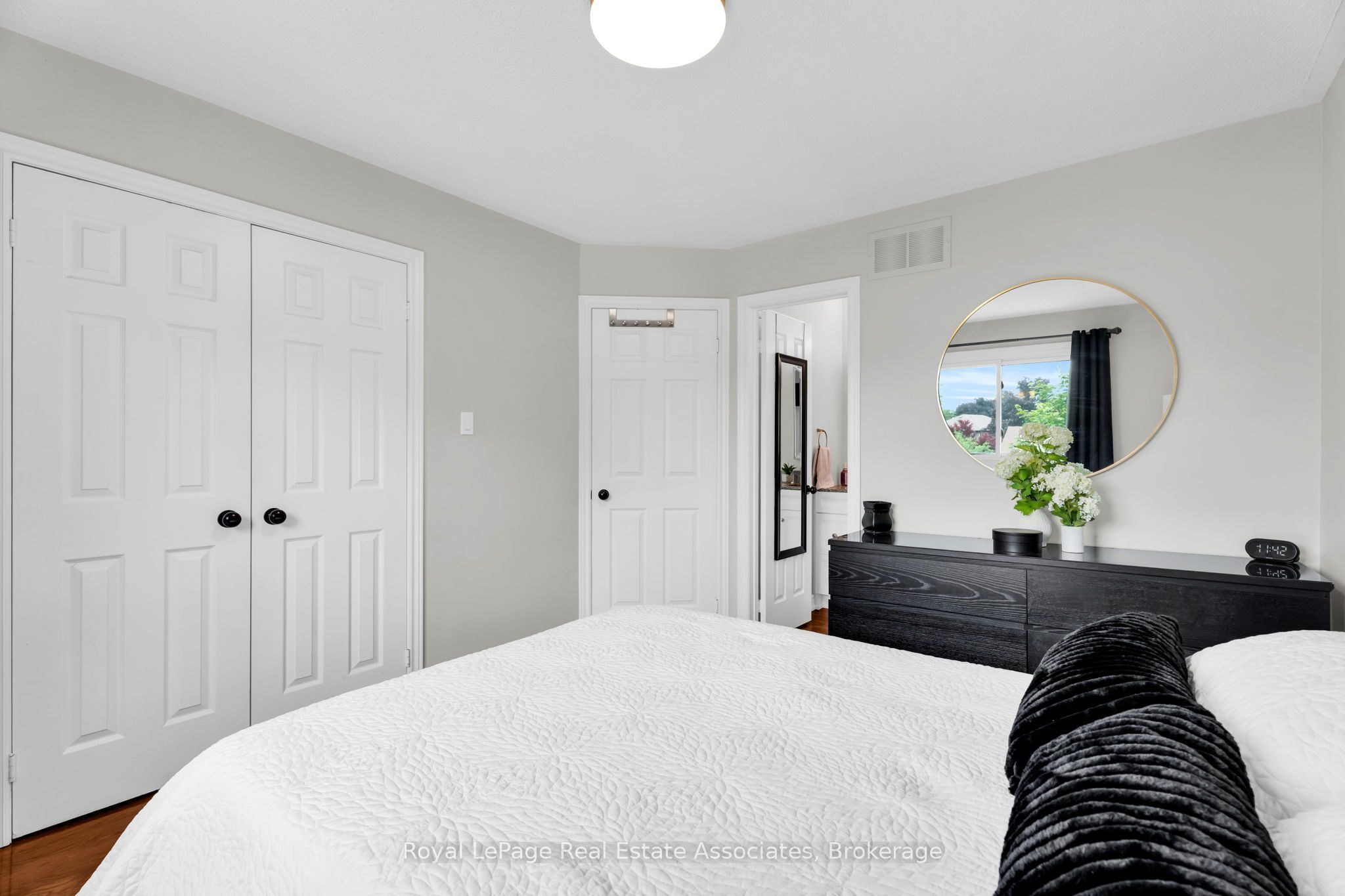 22 Mccullough Crescent Property Photo 20