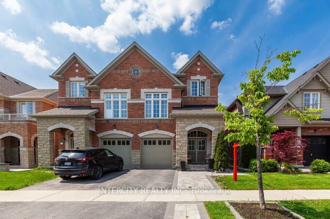 52 Mcpherson Road