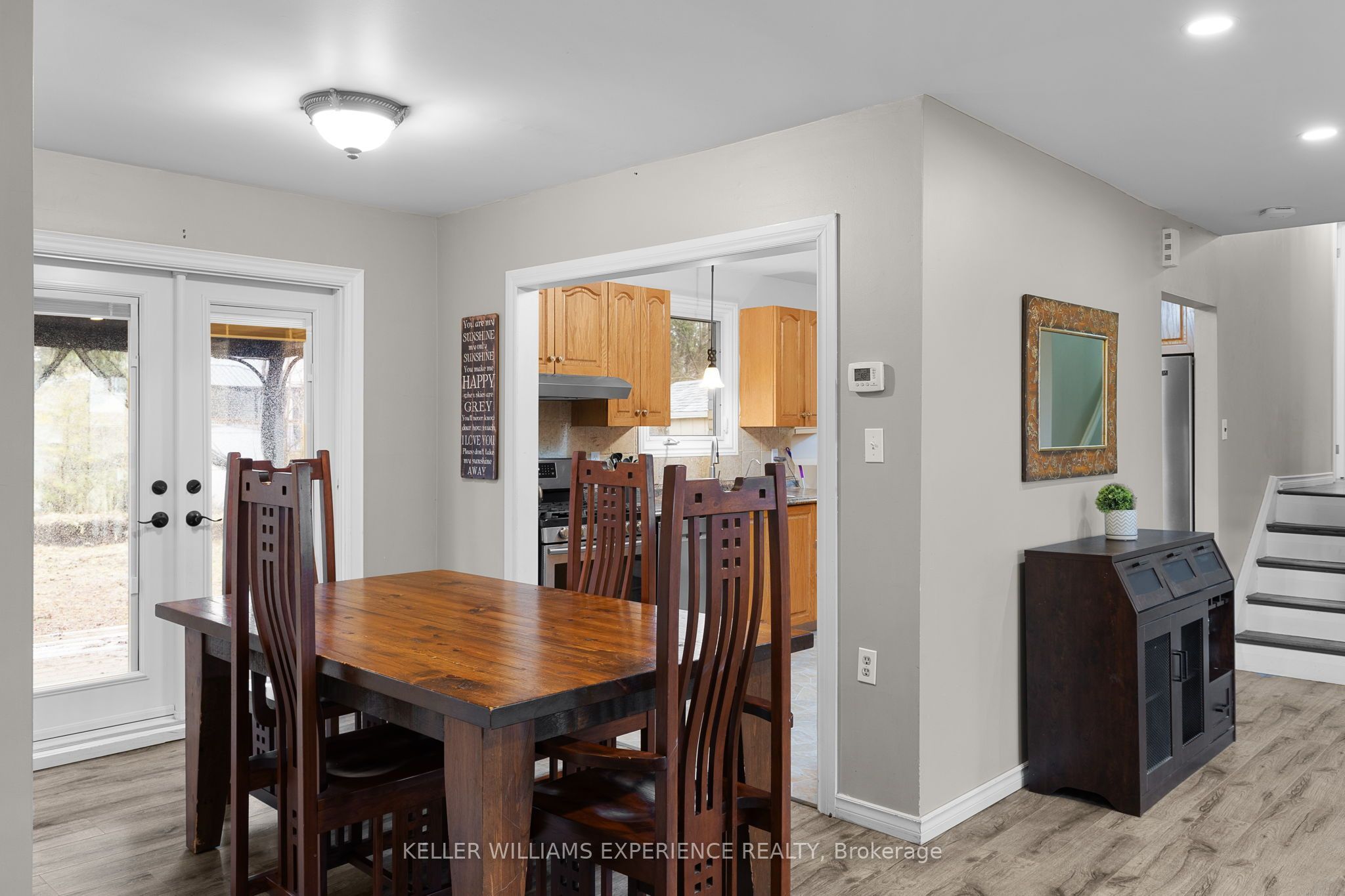 27 Rustic Crescent Property Photo 9