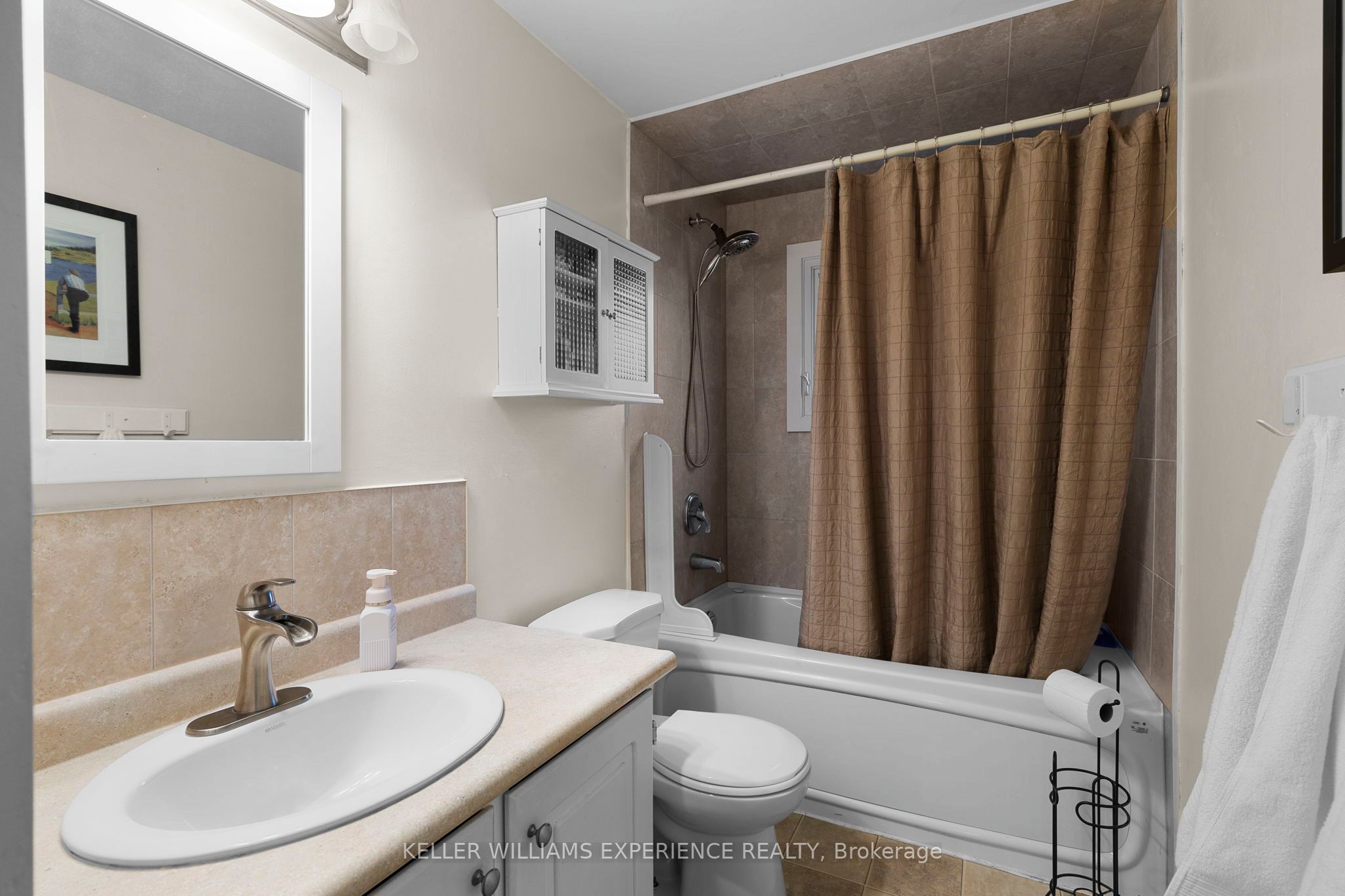27 Rustic Crescent Property Photo 18