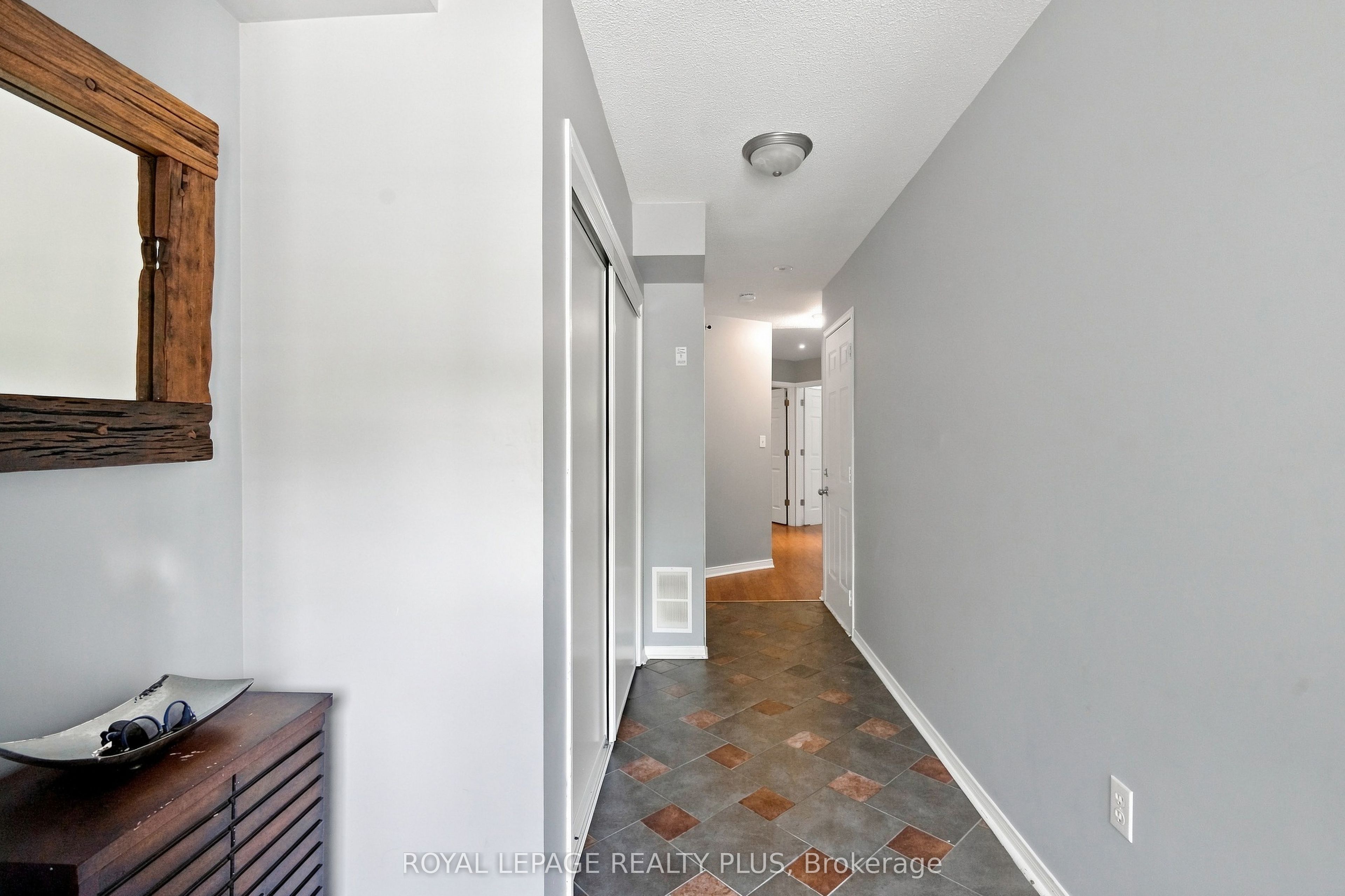 2333 Sutton Drive Property Photo 28