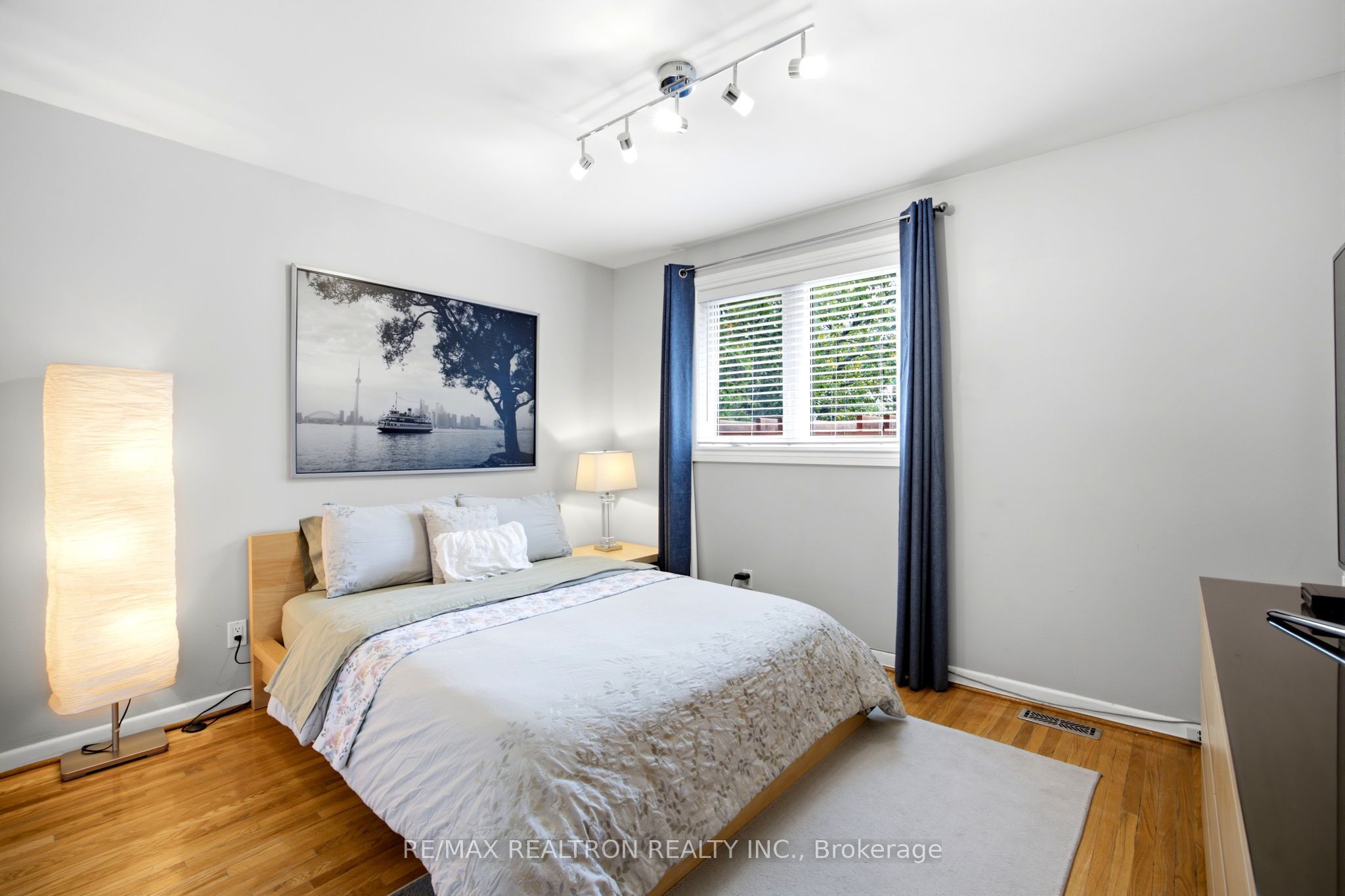 118 Surbray Grove Property Photo 15