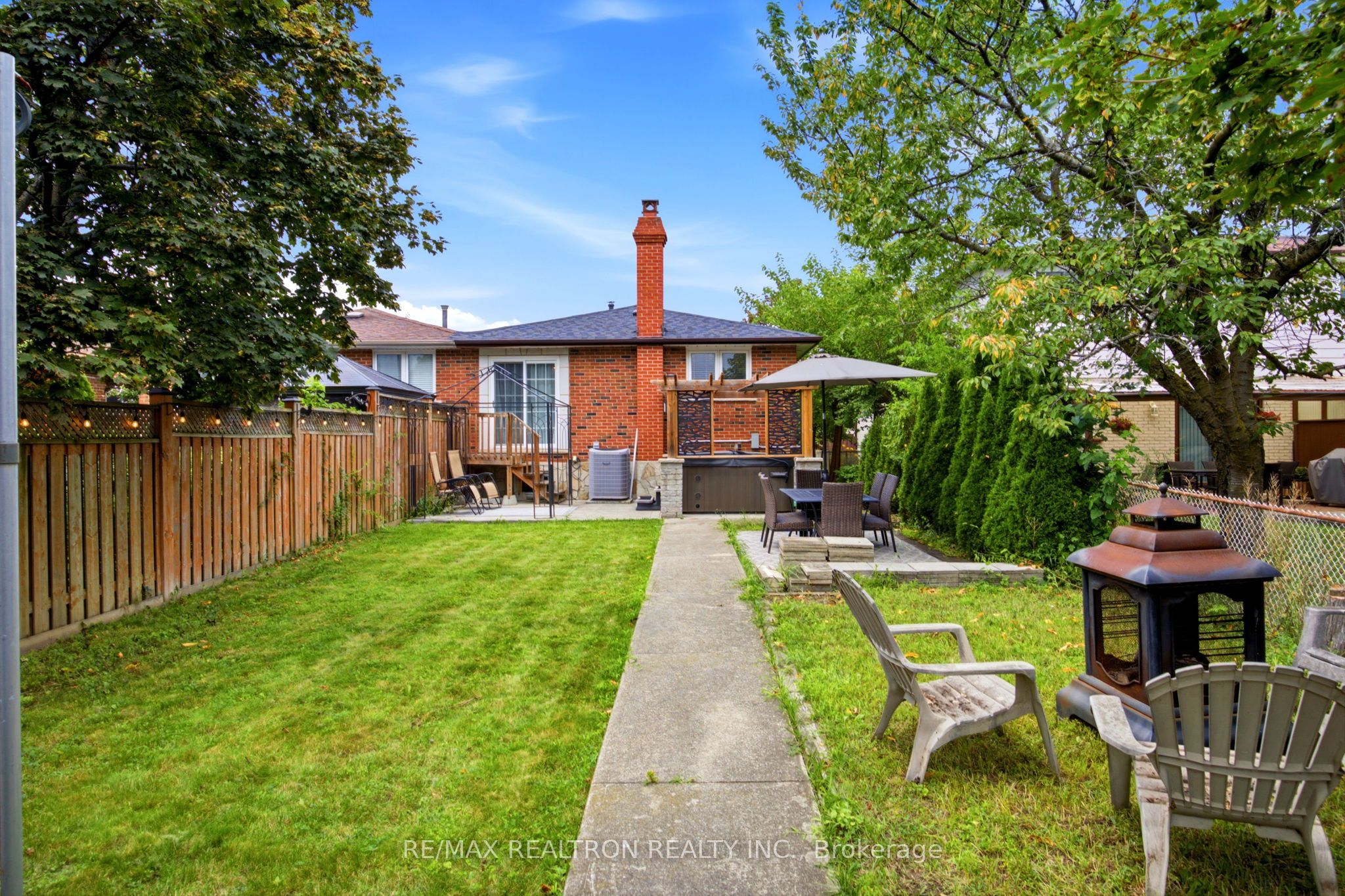 118 Surbray Grove Property Photo 31