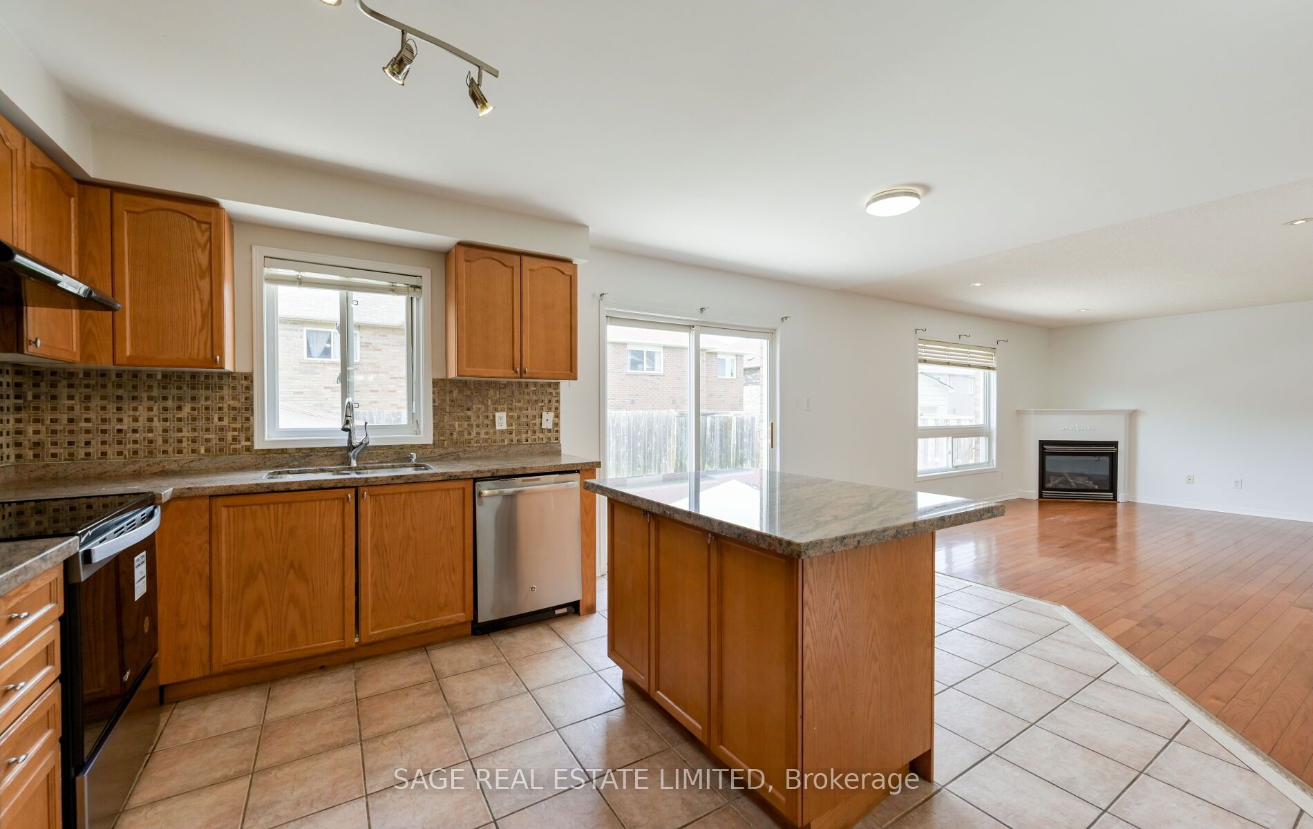 6 Fairhill Avenue Property Photo 9