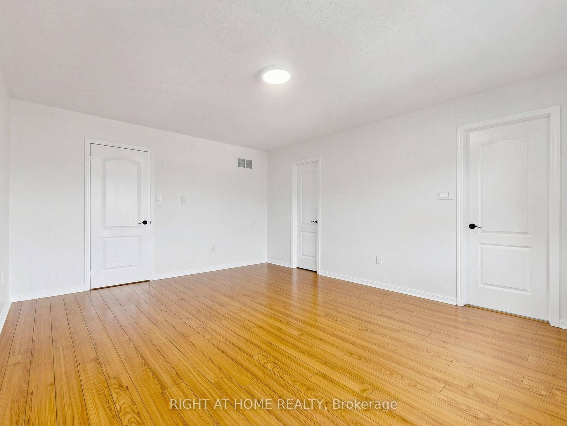 5817 Whitehorn Avenue Property Photo 17