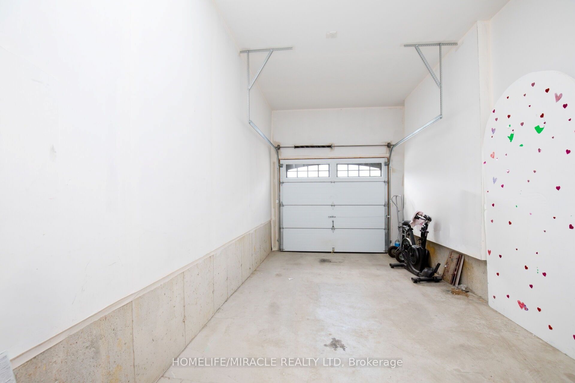 23 Pattulo Drive Property Photo 3