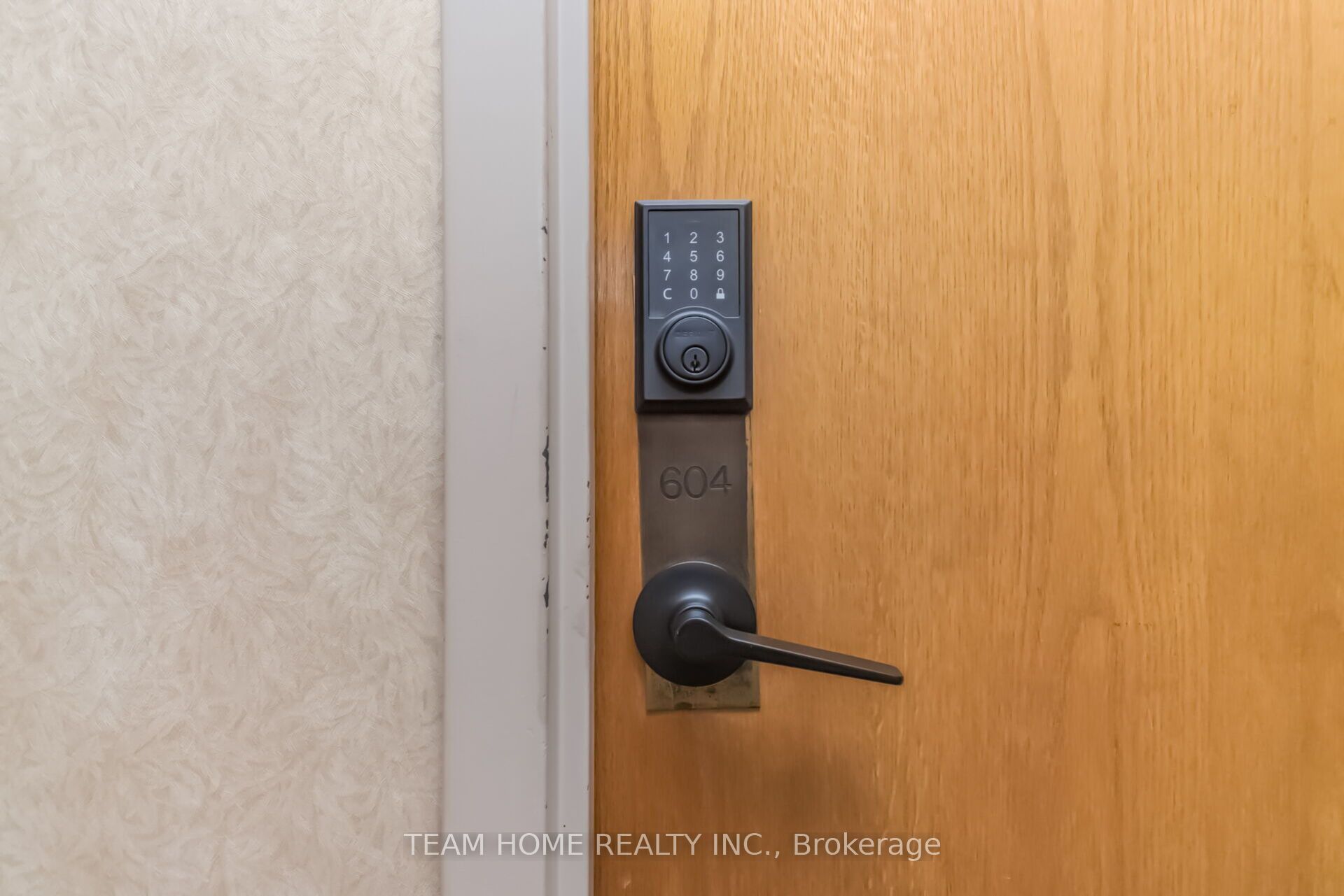 300 Webb Drive 604 Property Photo 8
