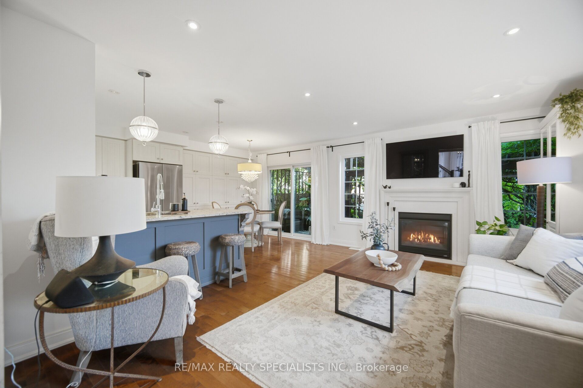 308 Mortimer Crescent Property Photo 7