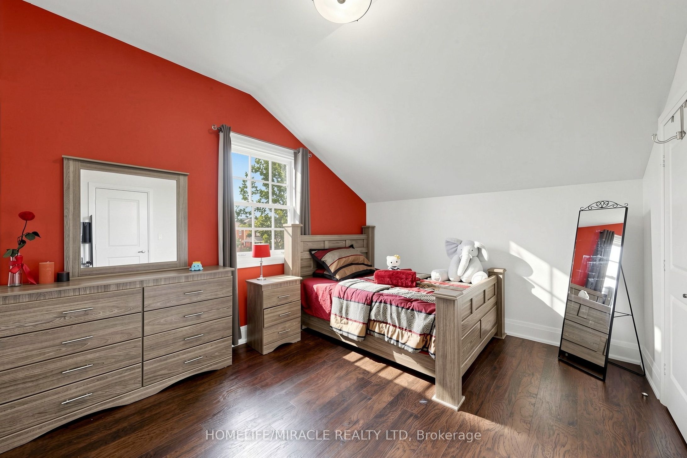 477 Savoline Boulevard Property Photo 31