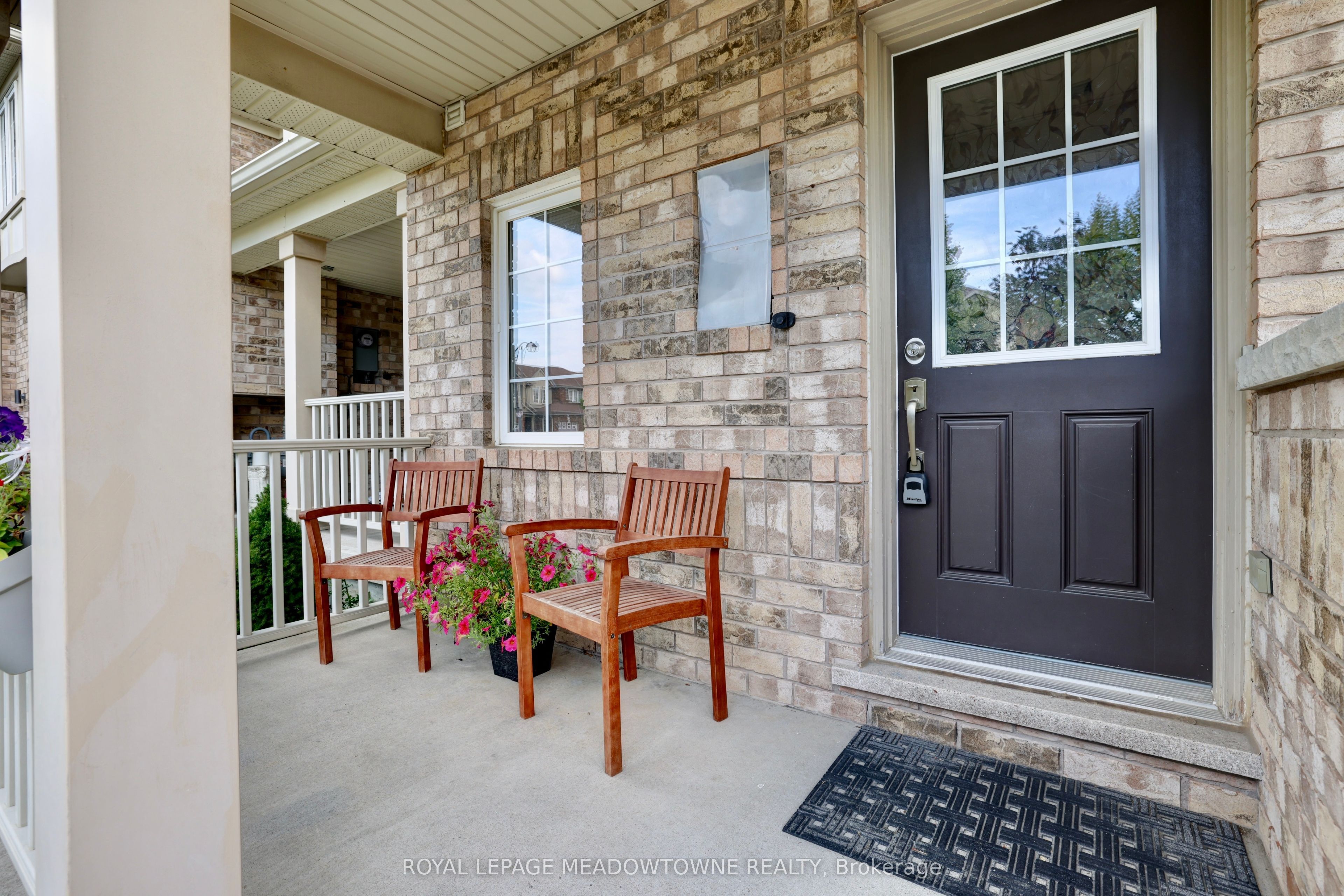 601 Cargill Path Property Photo 3