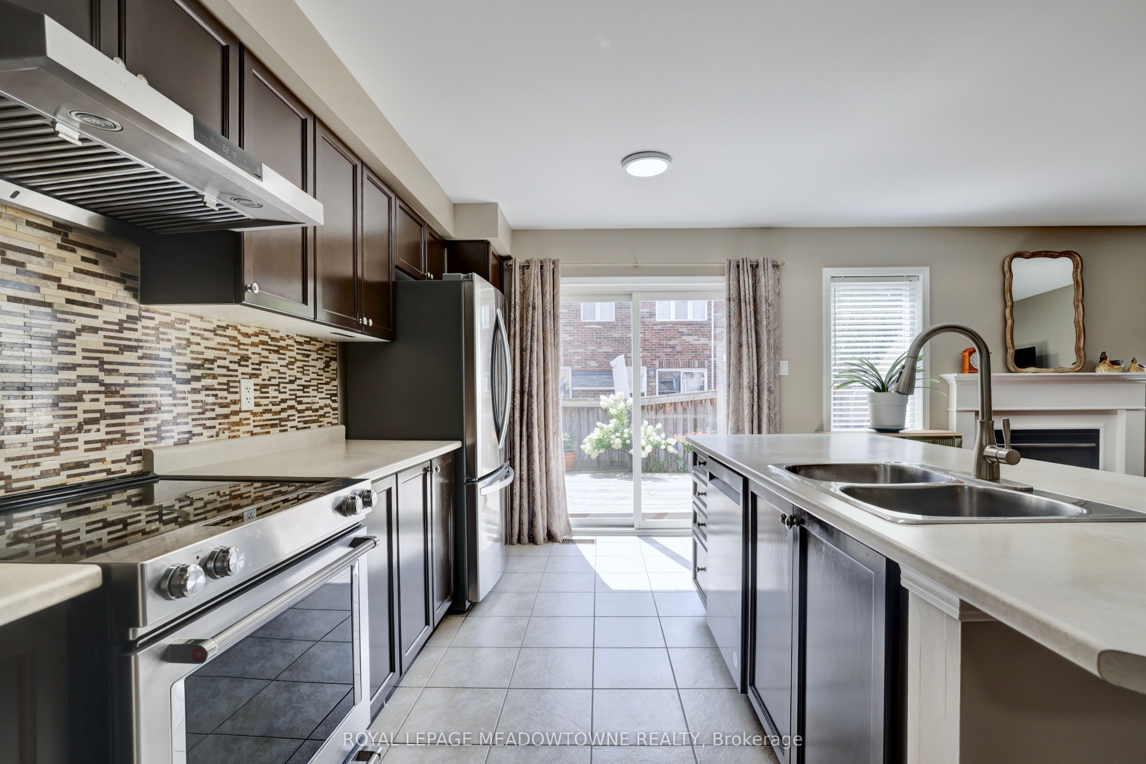 601 Cargill Path Property Photo 8