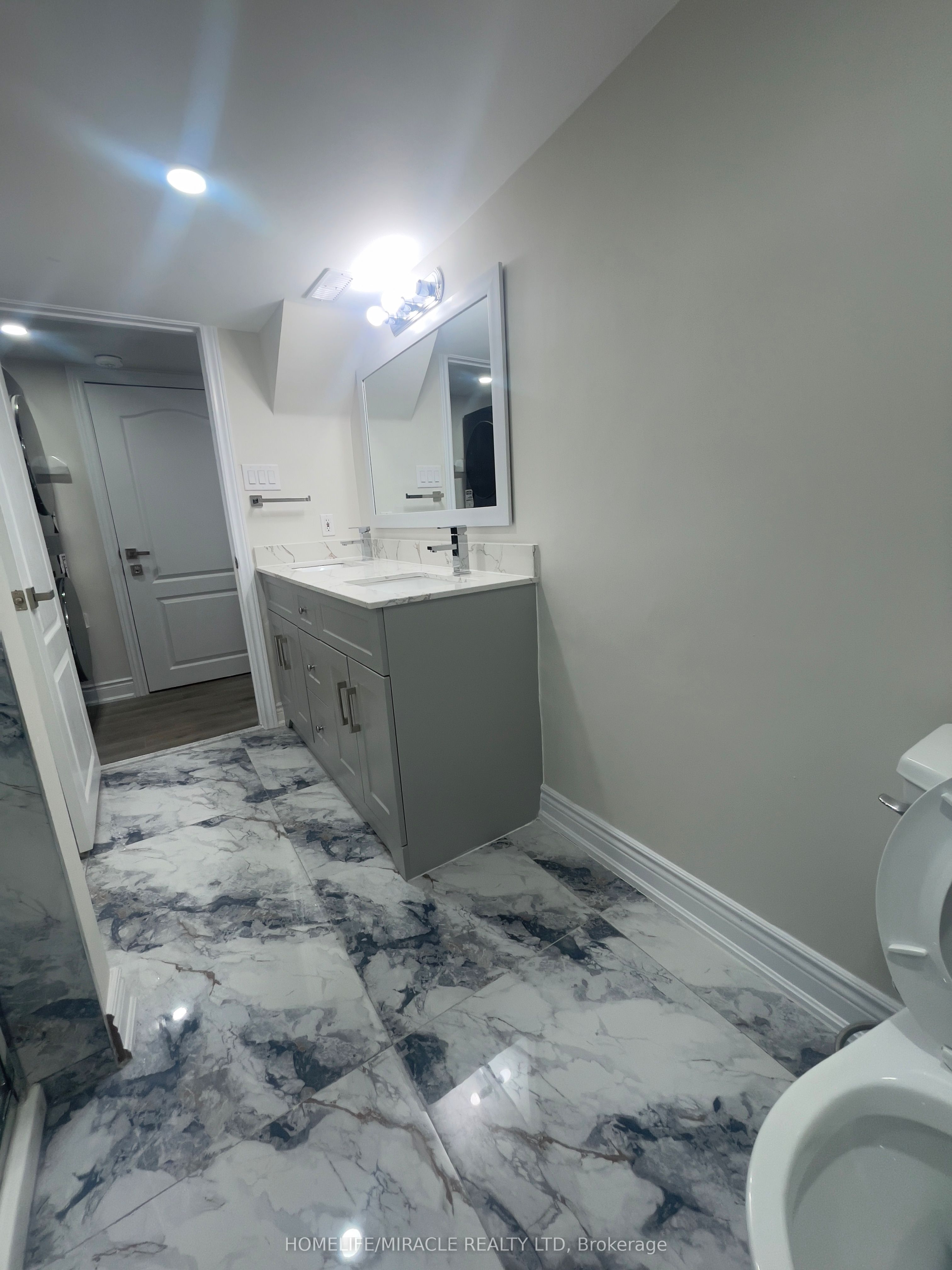5522 Fleur-de-lis Court Property Photo 11