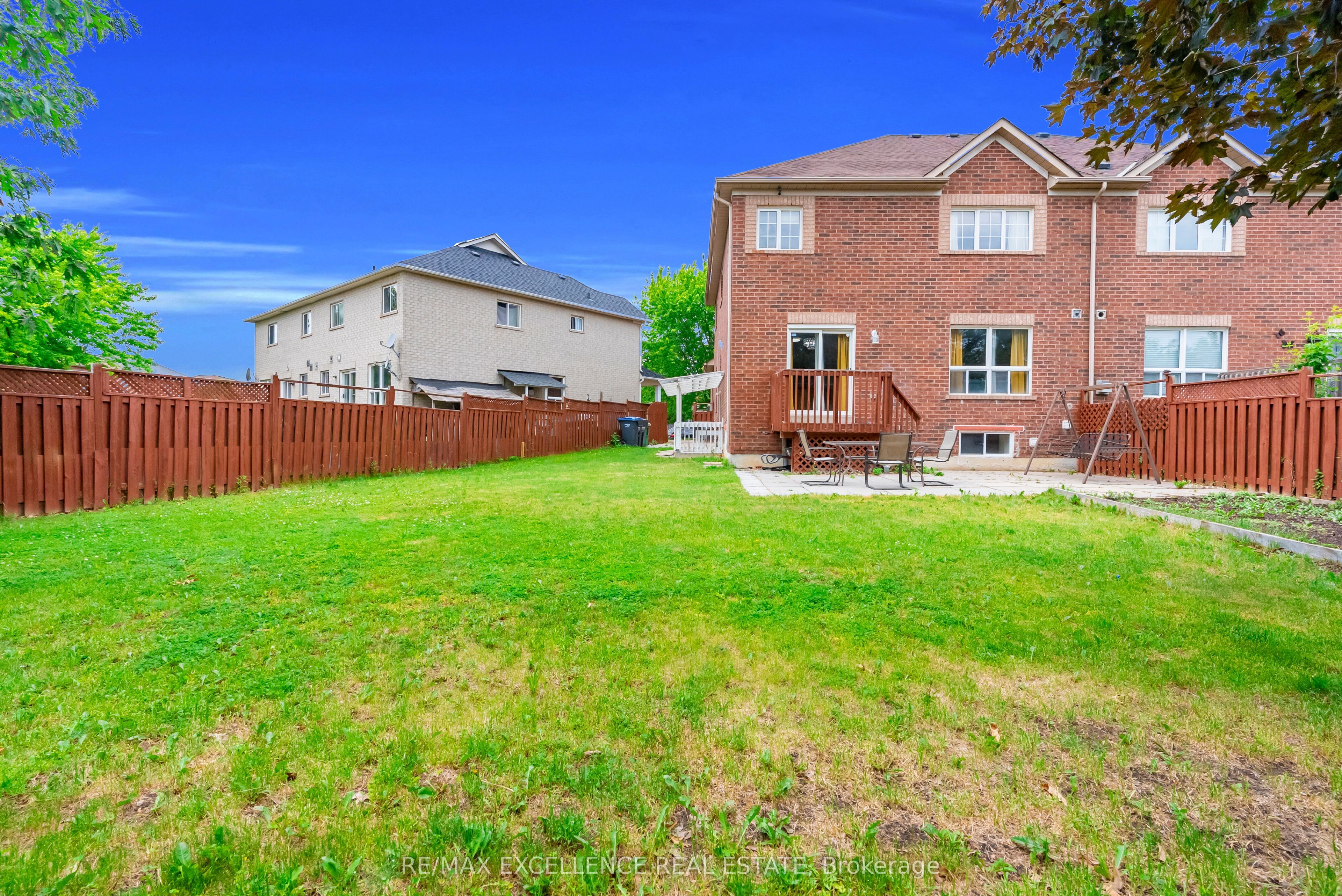 50 Jewel Crescent Property Photo 38
