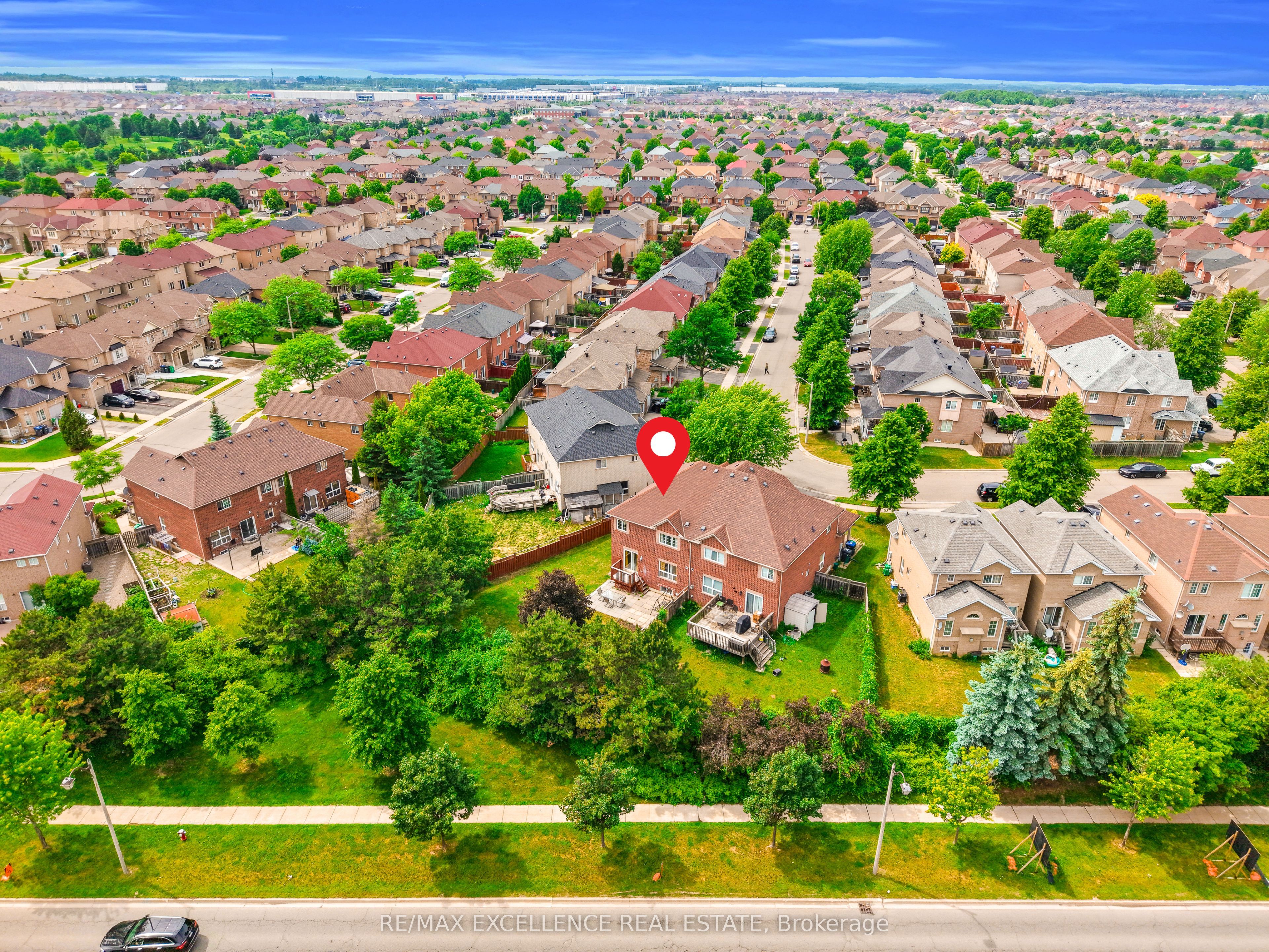 50 Jewel Crescent Property Photo 40