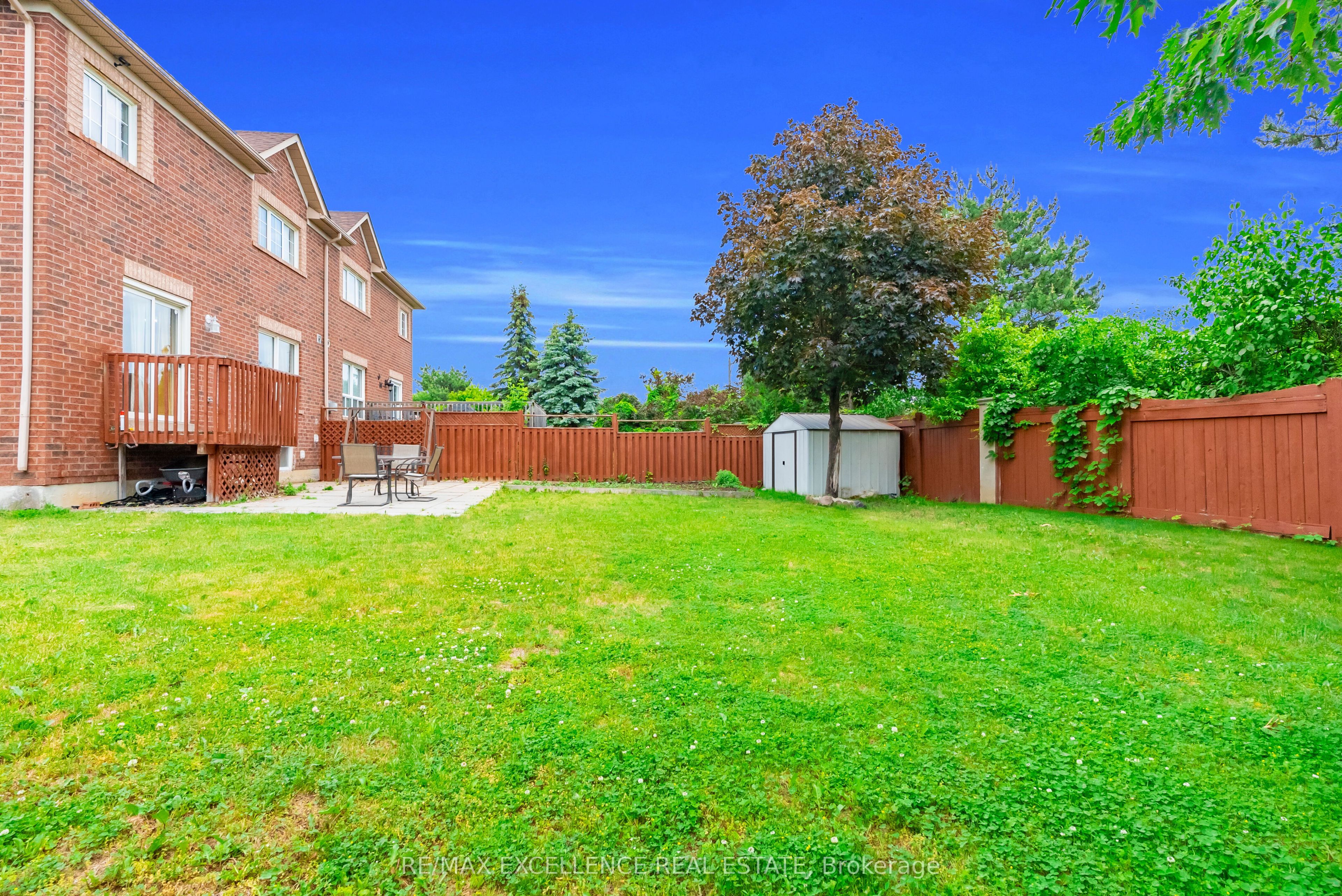 50 Jewel Crescent Property Photo 46