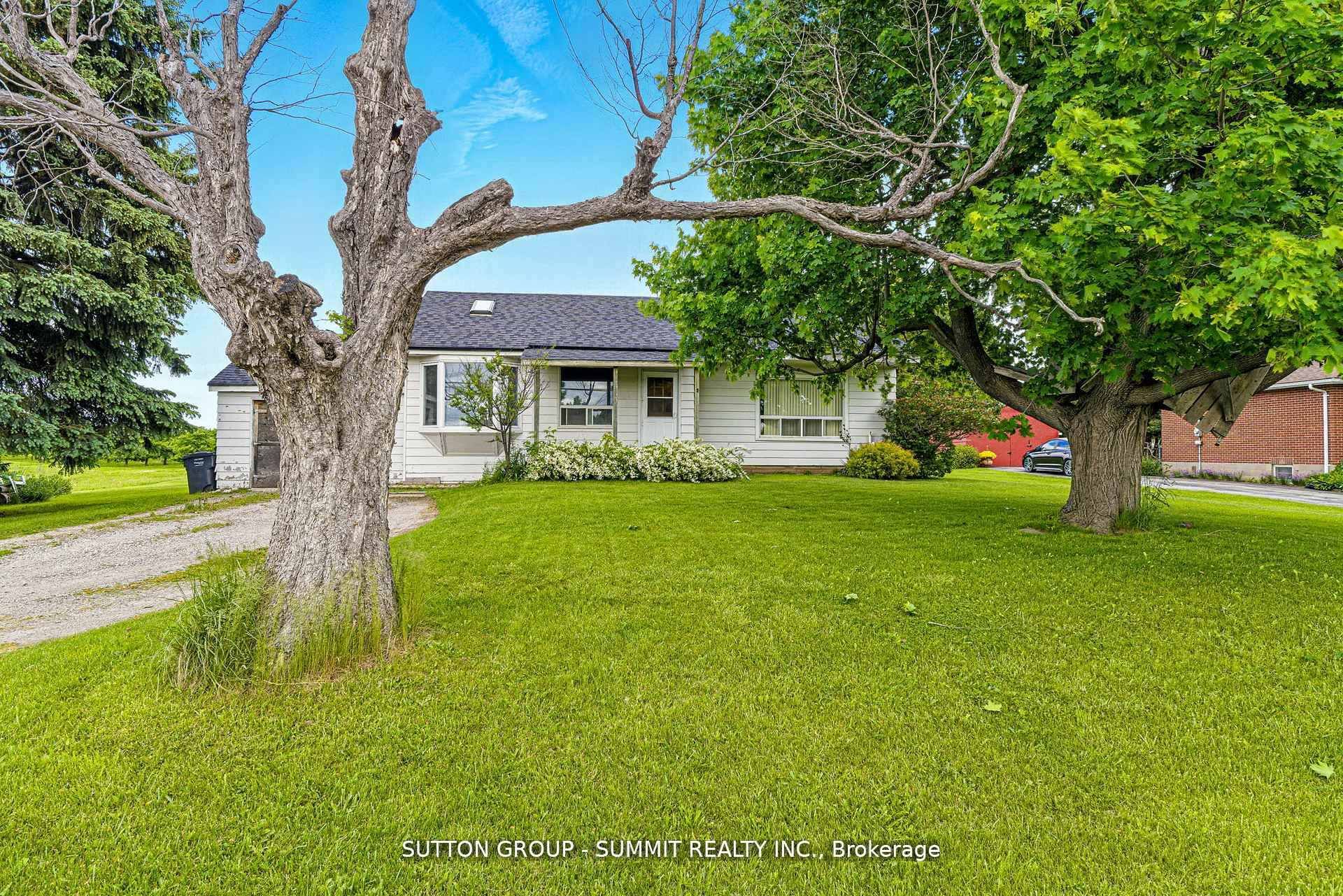 8555 Heritage Road Property Photo 2