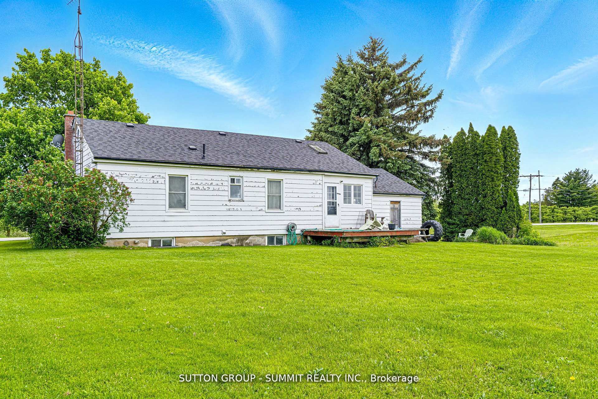 8555 Heritage Road Property Photo 11