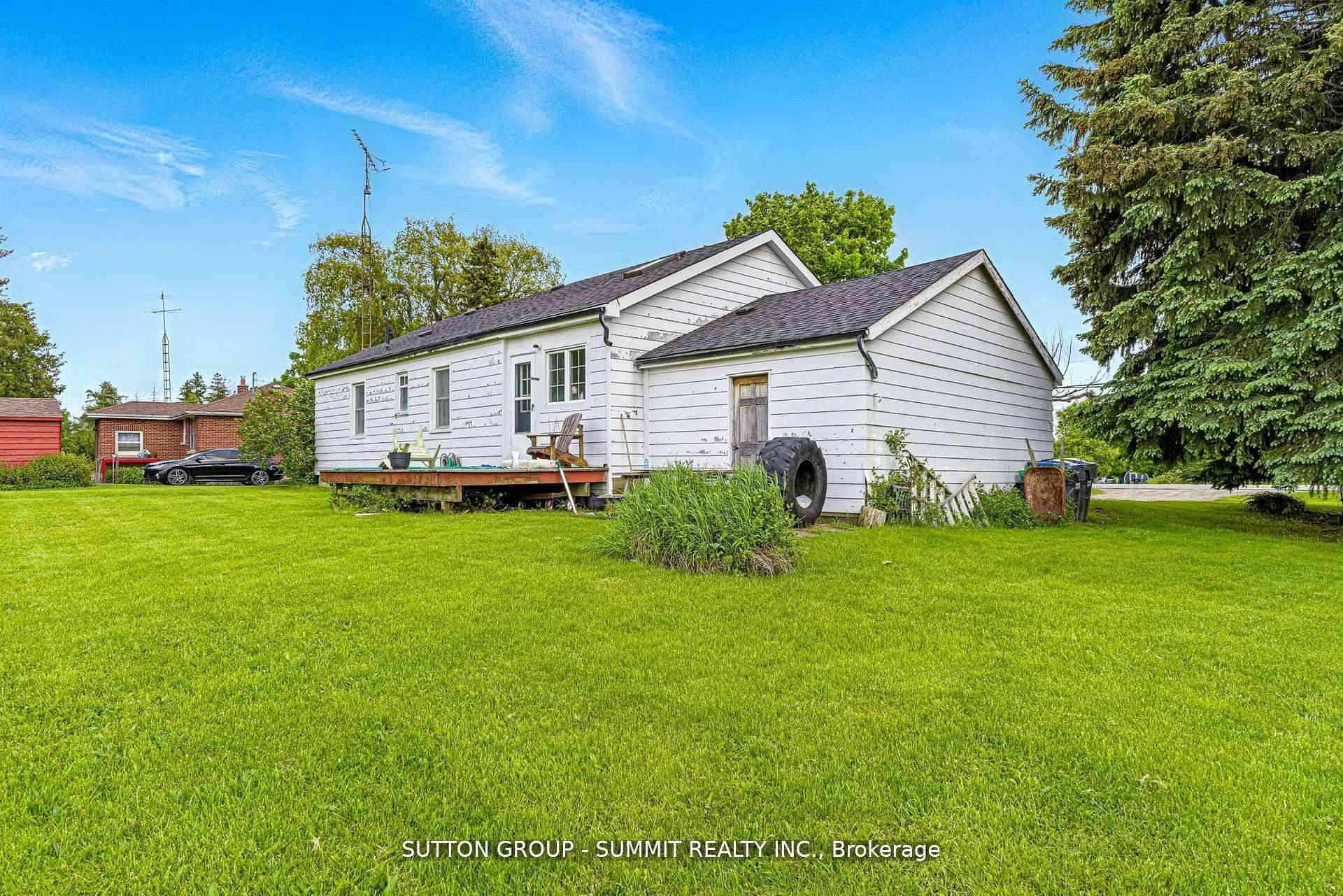 8555 Heritage Road Property Photo 17