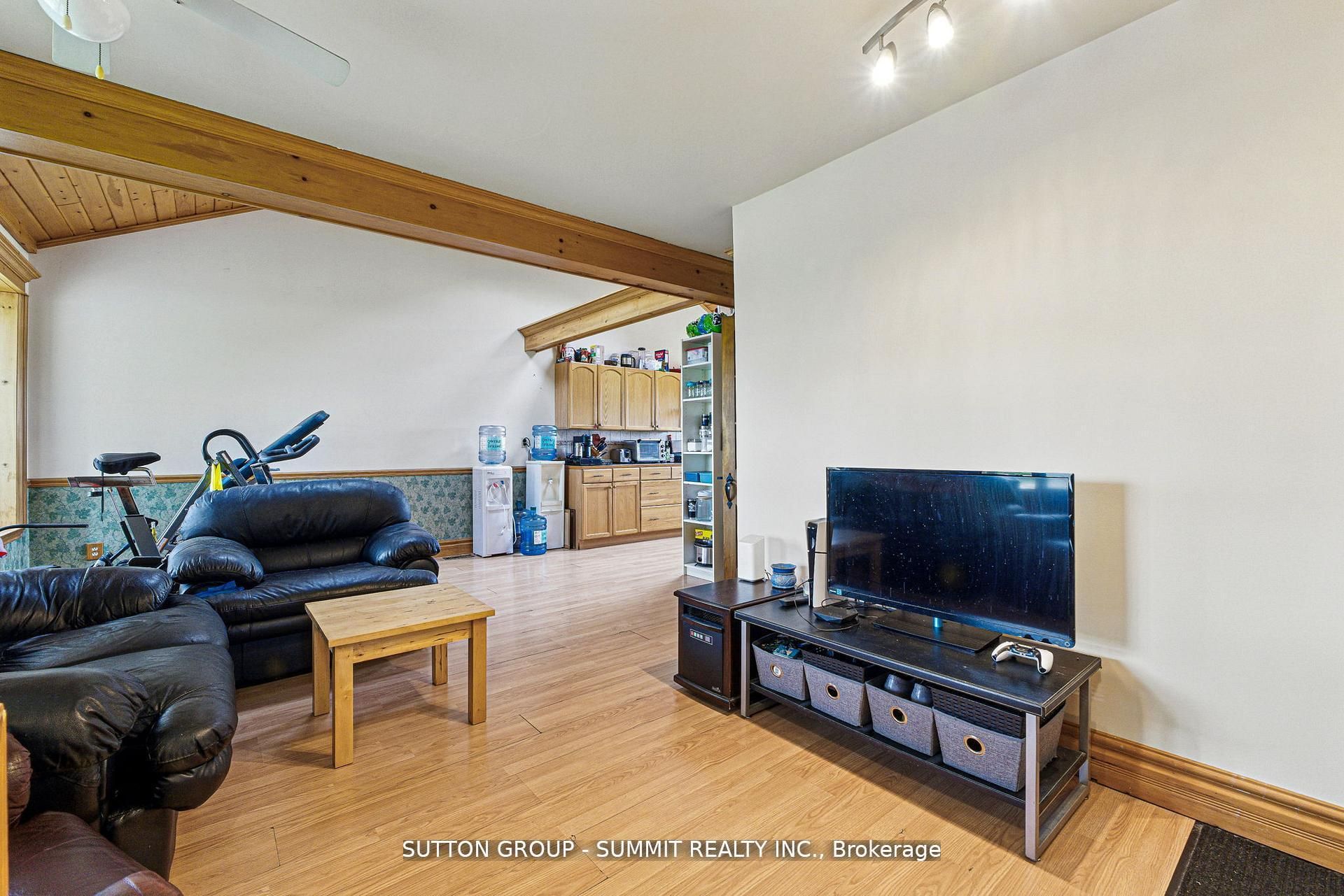 8555 Heritage Road Property Photo 21