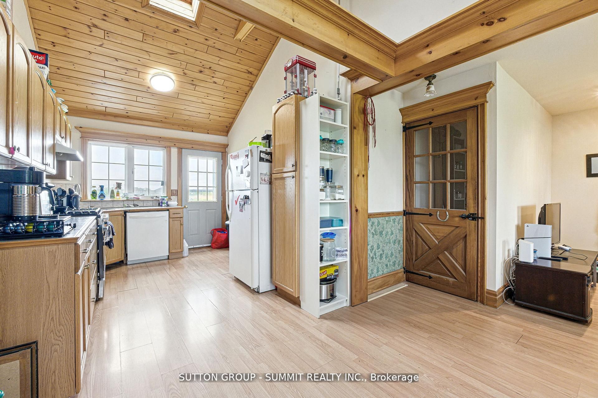 8555 Heritage Road Property Photo 22