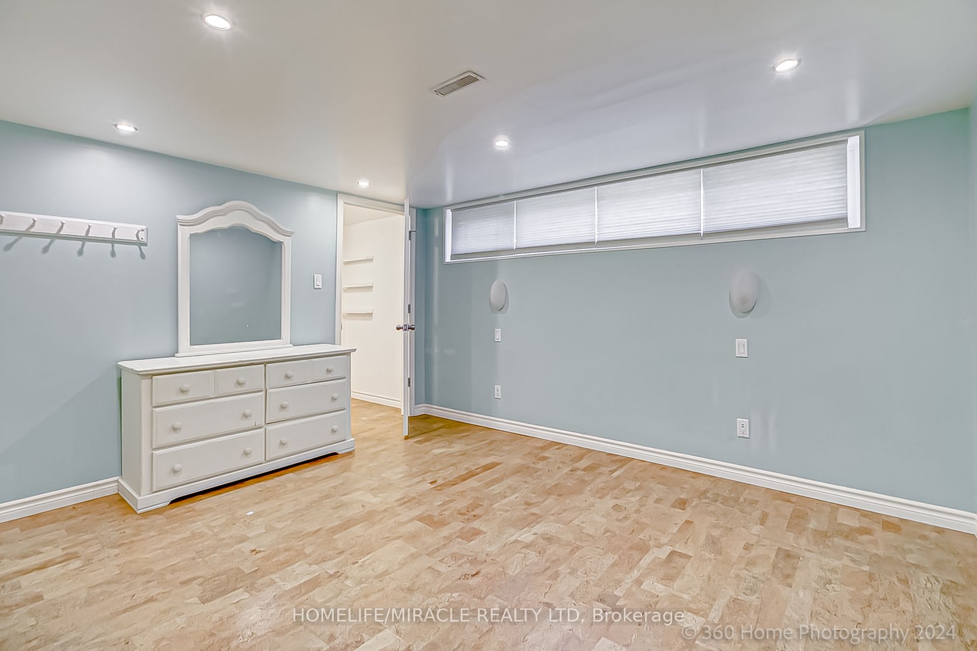 30 Fallowfield Road Property Photo 16