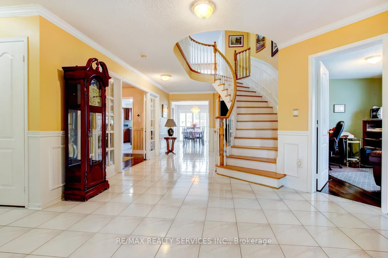 671 Peter Robertson Boulevard Property Photo 2