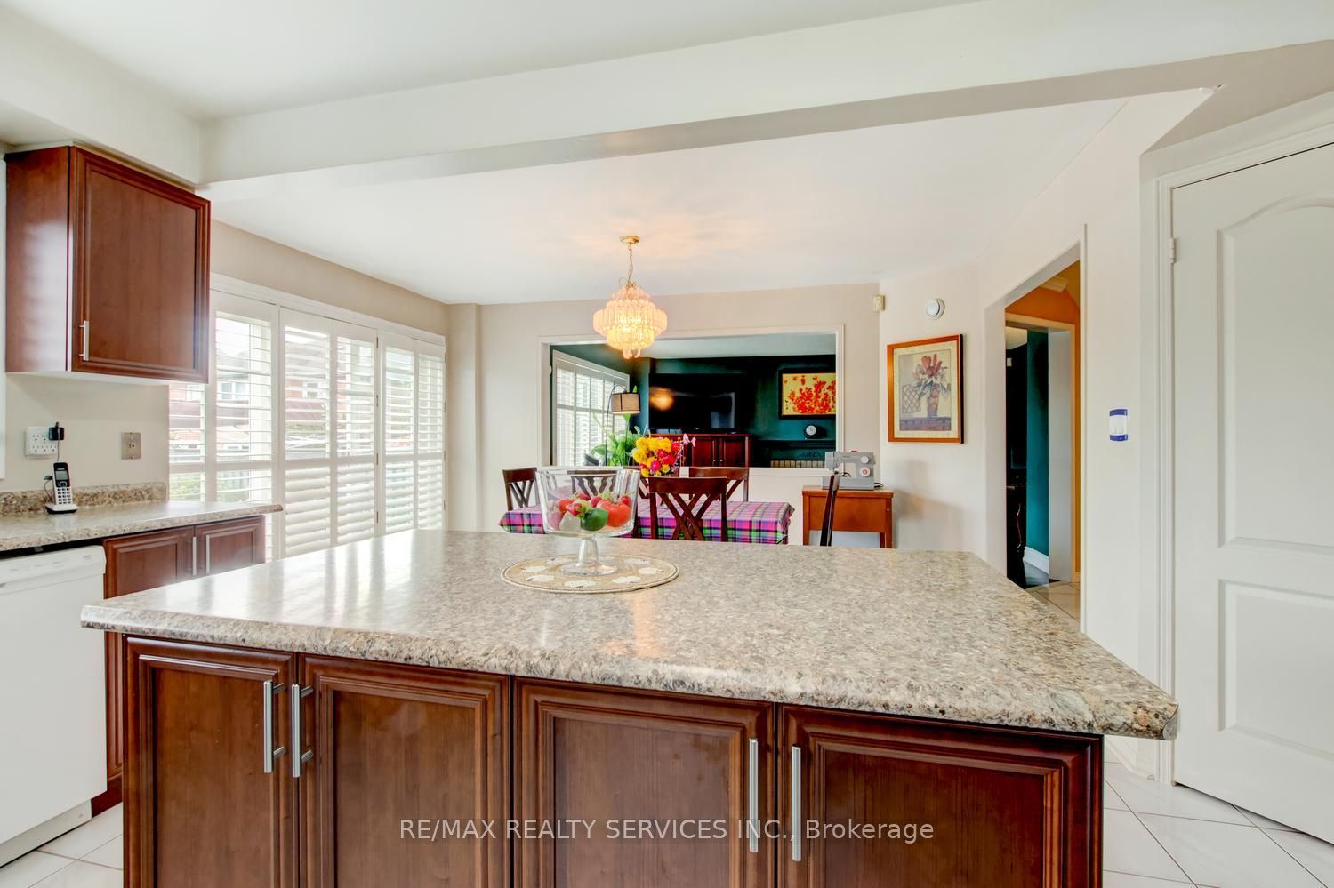671 Peter Robertson Boulevard Property Photo 16