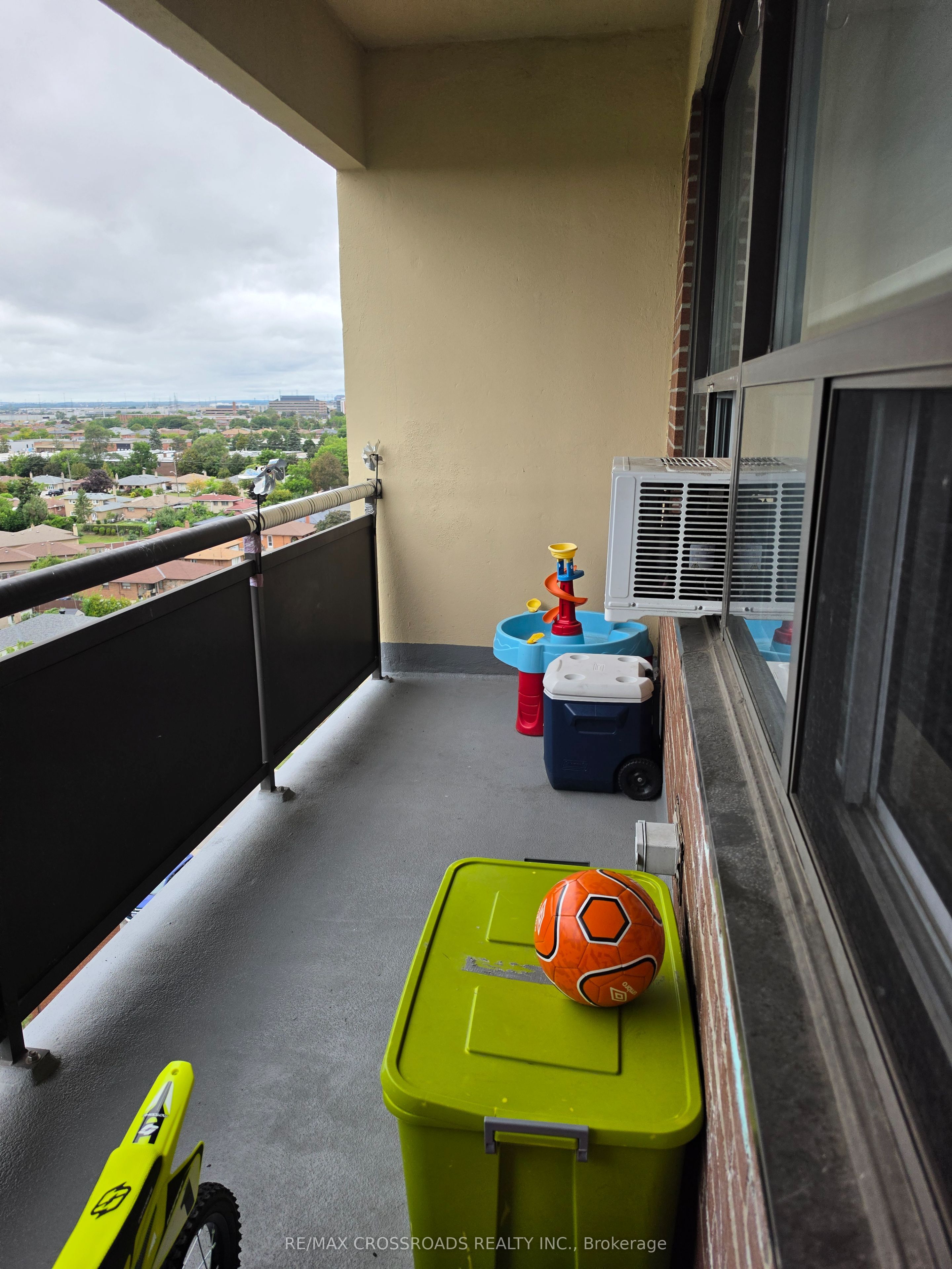 5 Frith Road 1004 Property Photo 9