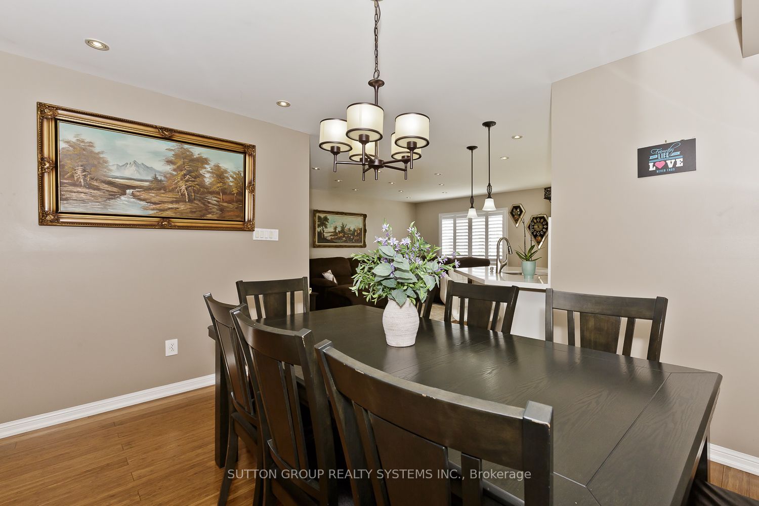 777 Shortreed Crescent Property Photo 7