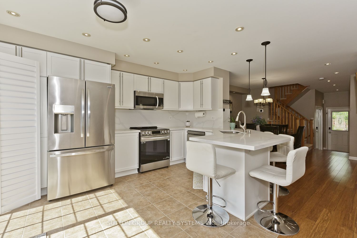777 Shortreed Crescent Property Photo 10