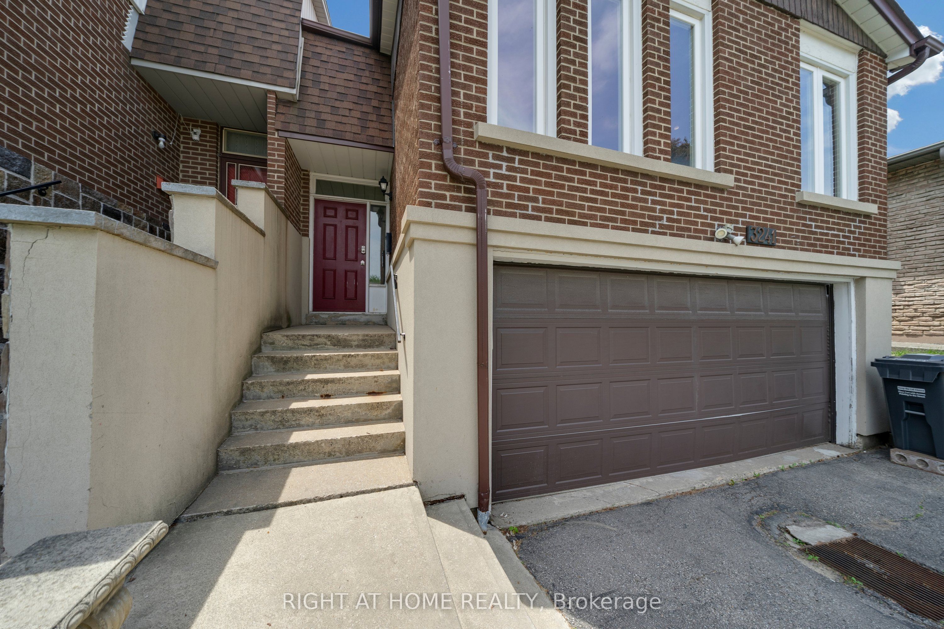3241 Mccarthy Court Property Photo 12